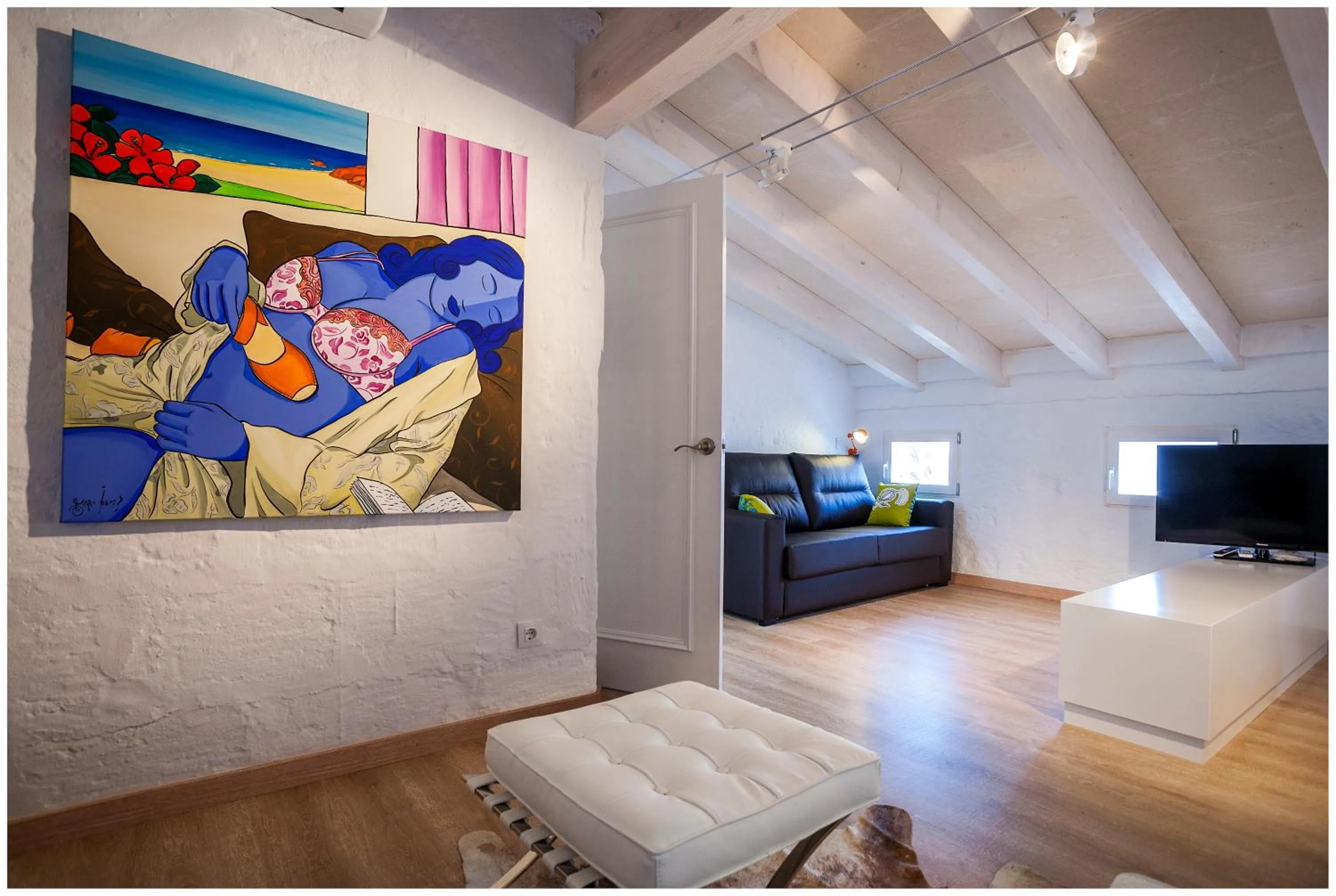 Photo of the whole room in Cheap & Chic Hotel