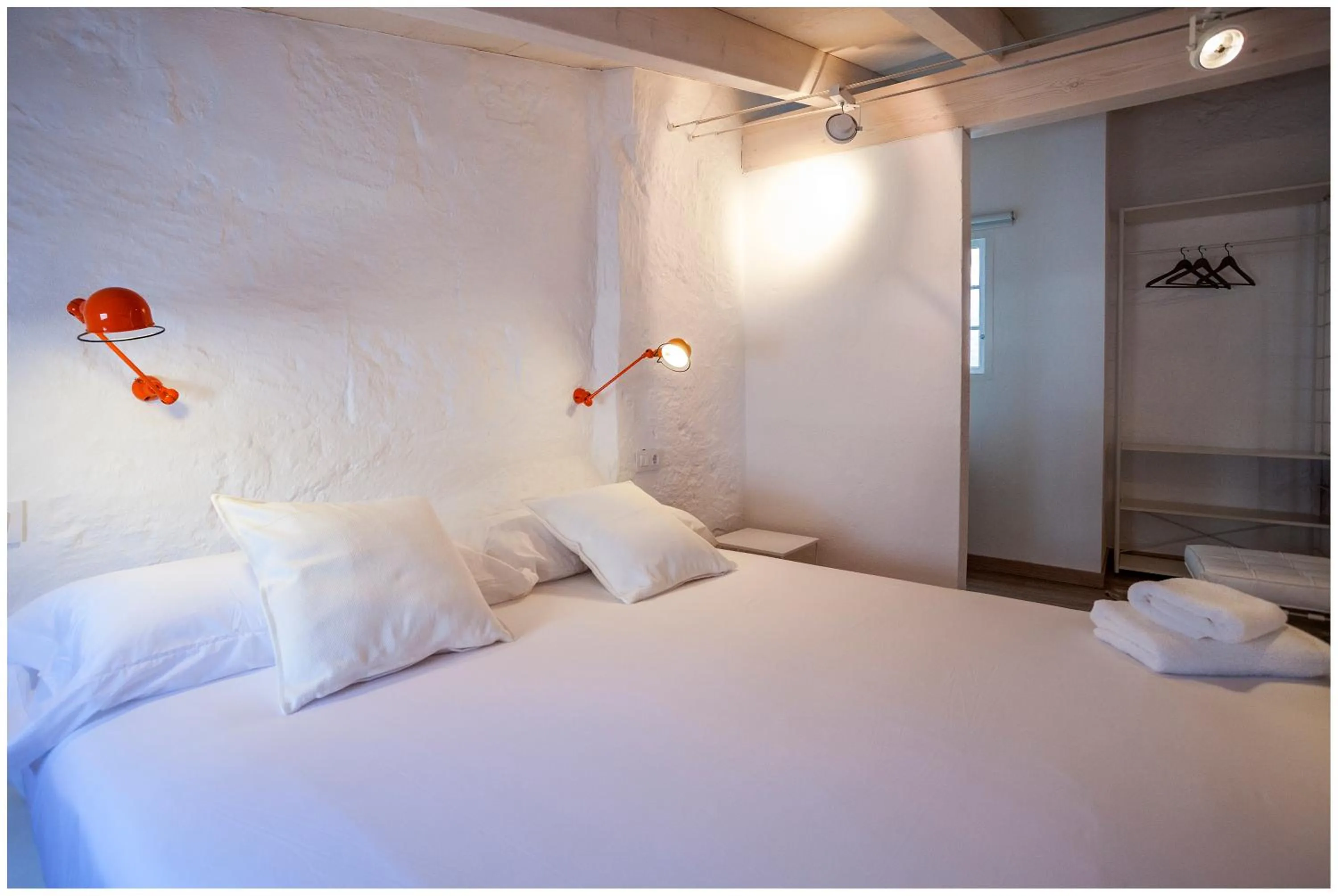 Bed in Cheap & Chic Hotel