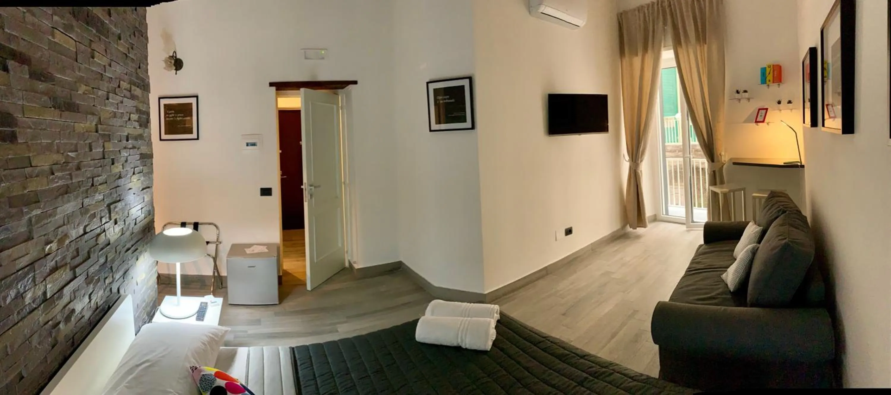 Bedroom in FRANZ GUEST HOUSE