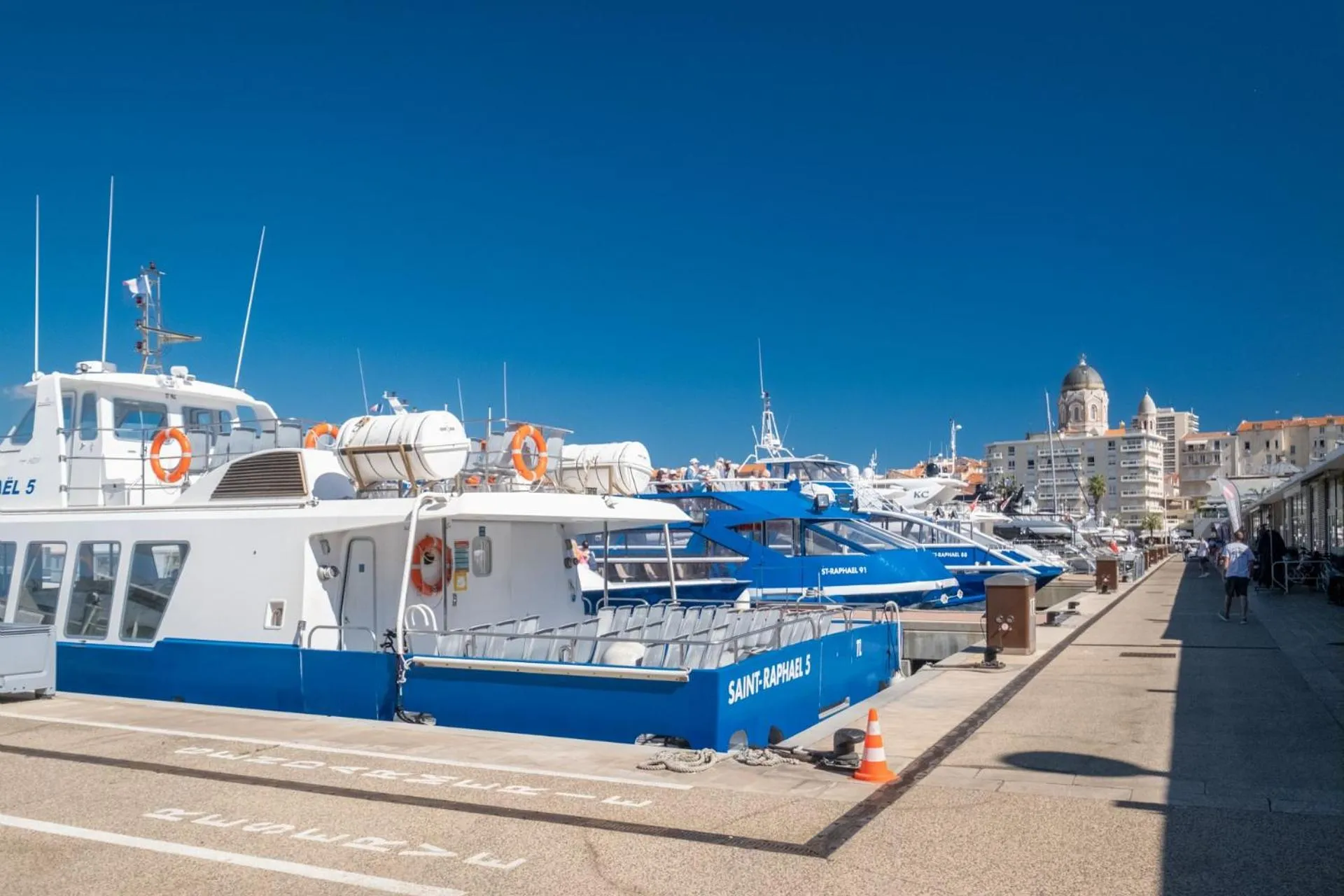 Hiking in Hôtel Miléade Méditerranée - Port-Fréjus