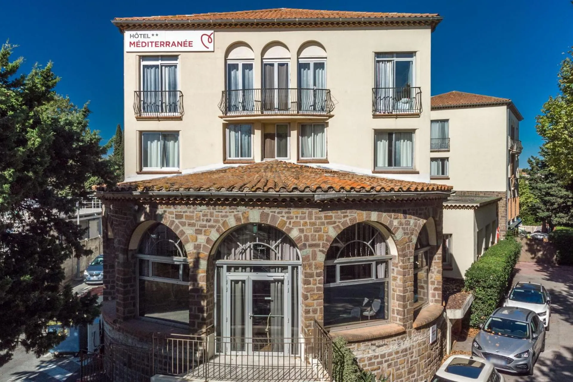 Property building in Hôtel Miléade Méditerranée - Port-Fréjus