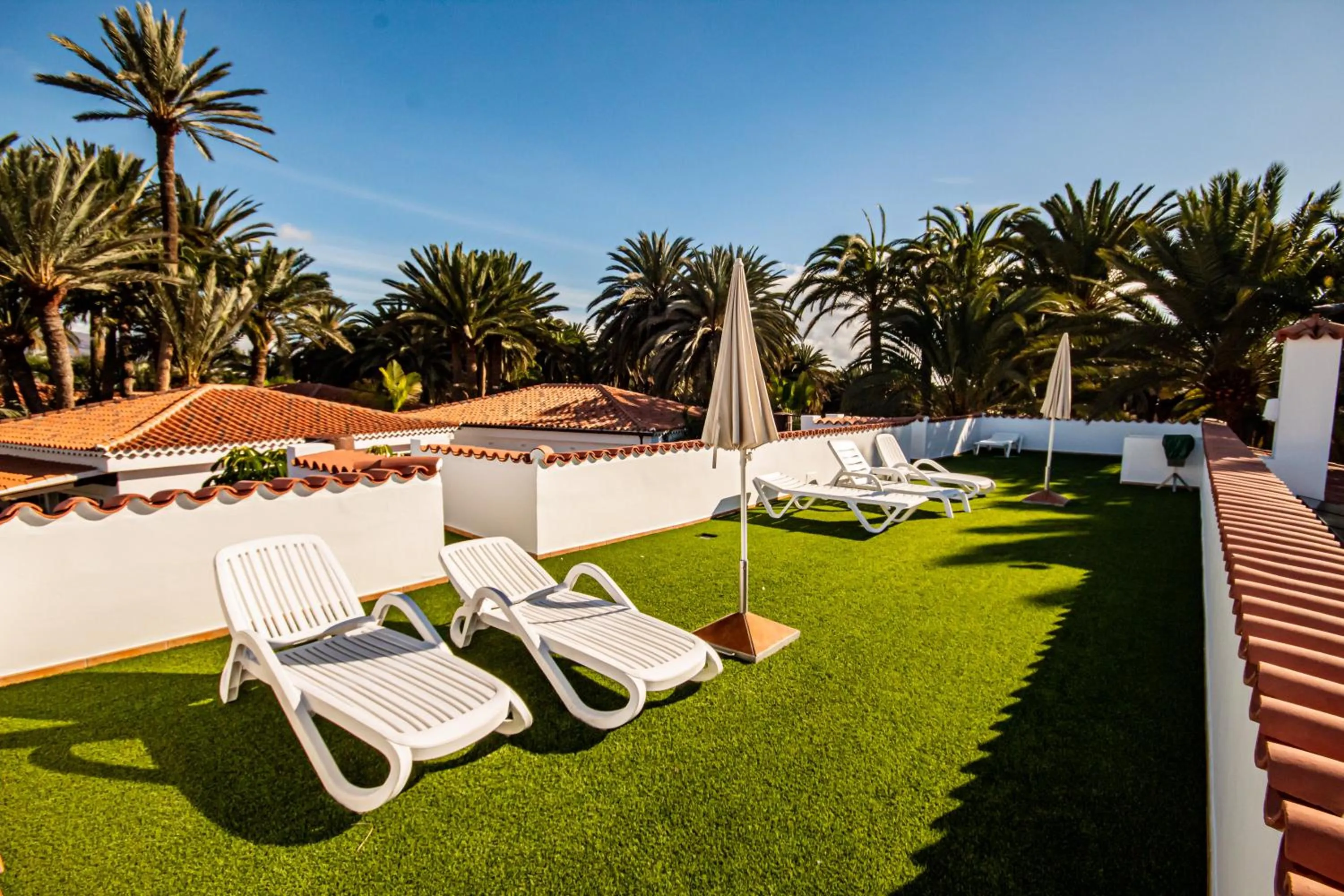 Solarium in Eden Meloneras by TAM Resorts