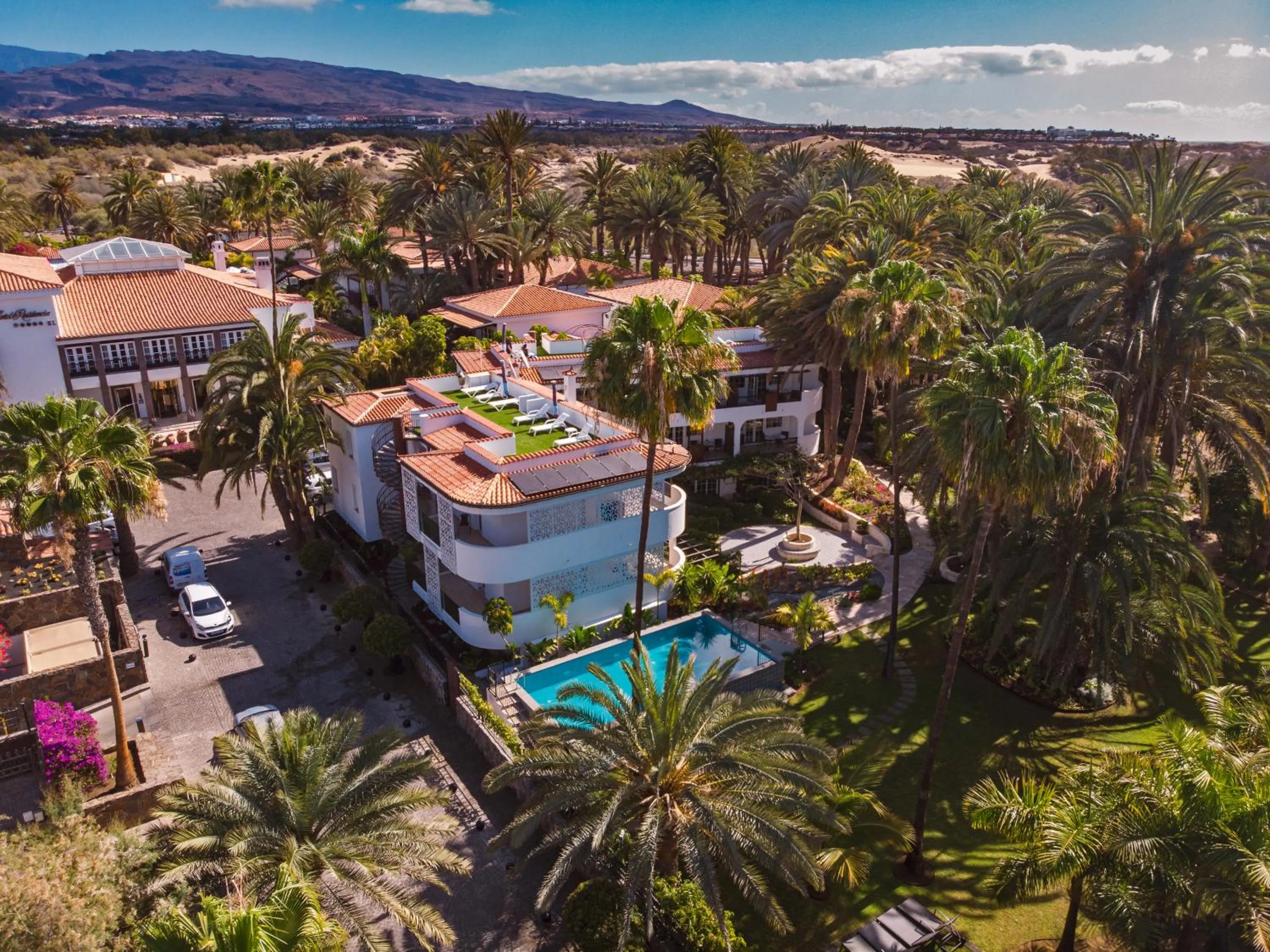 Property building in Eden Meloneras by TAM Resorts