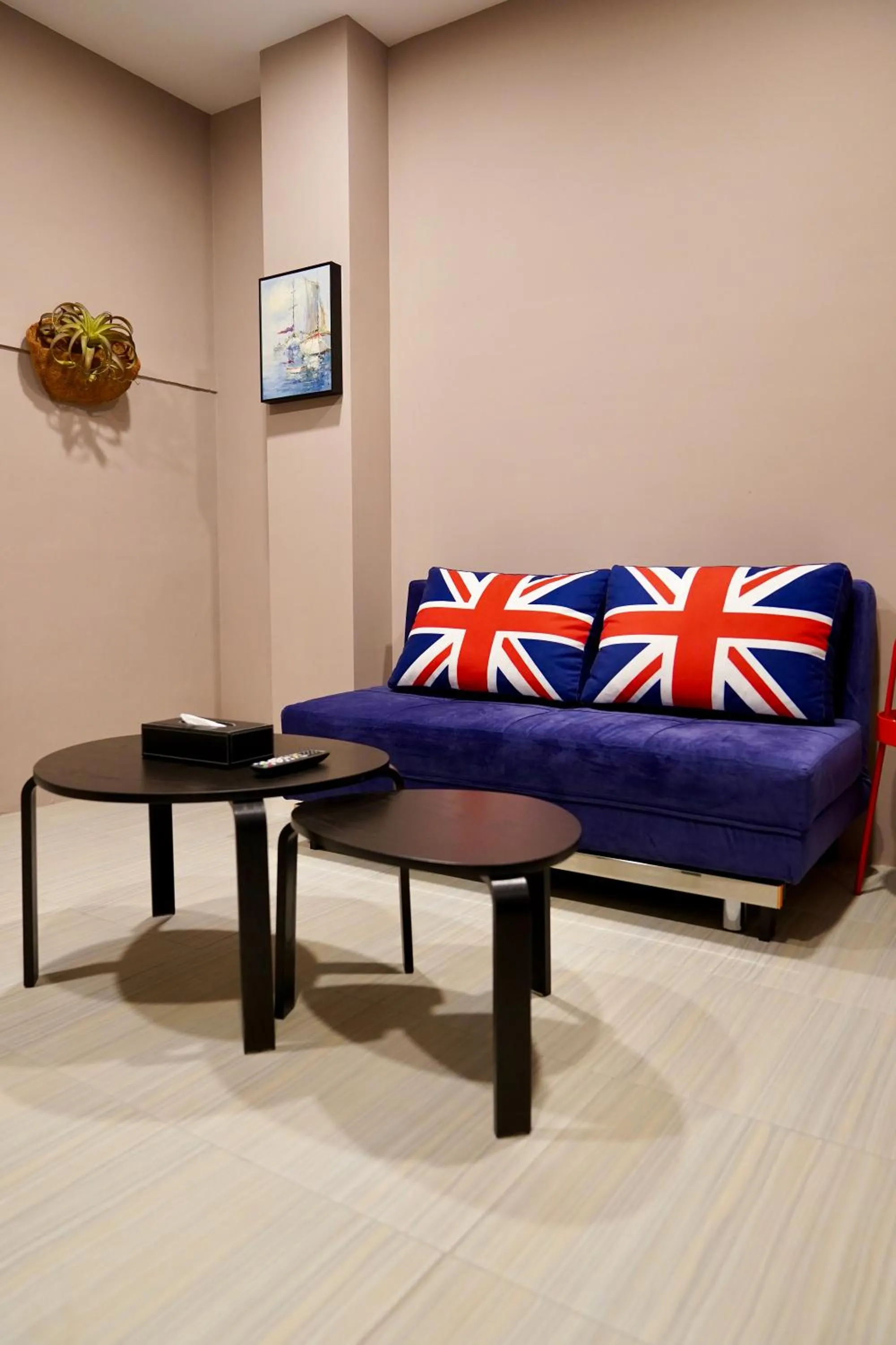 Living room in MTNY Hotel