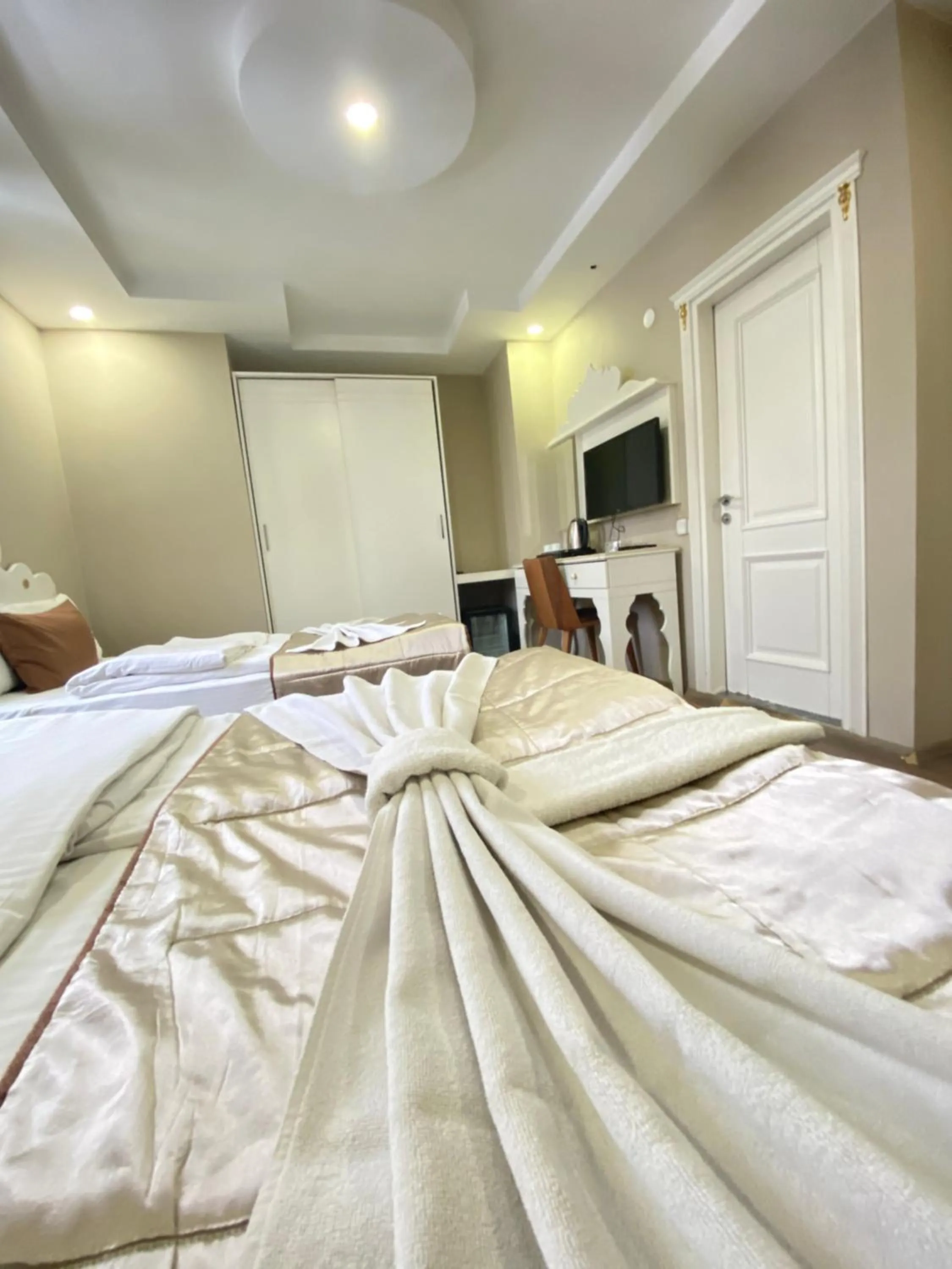 Bed in Hotel Kent Ani