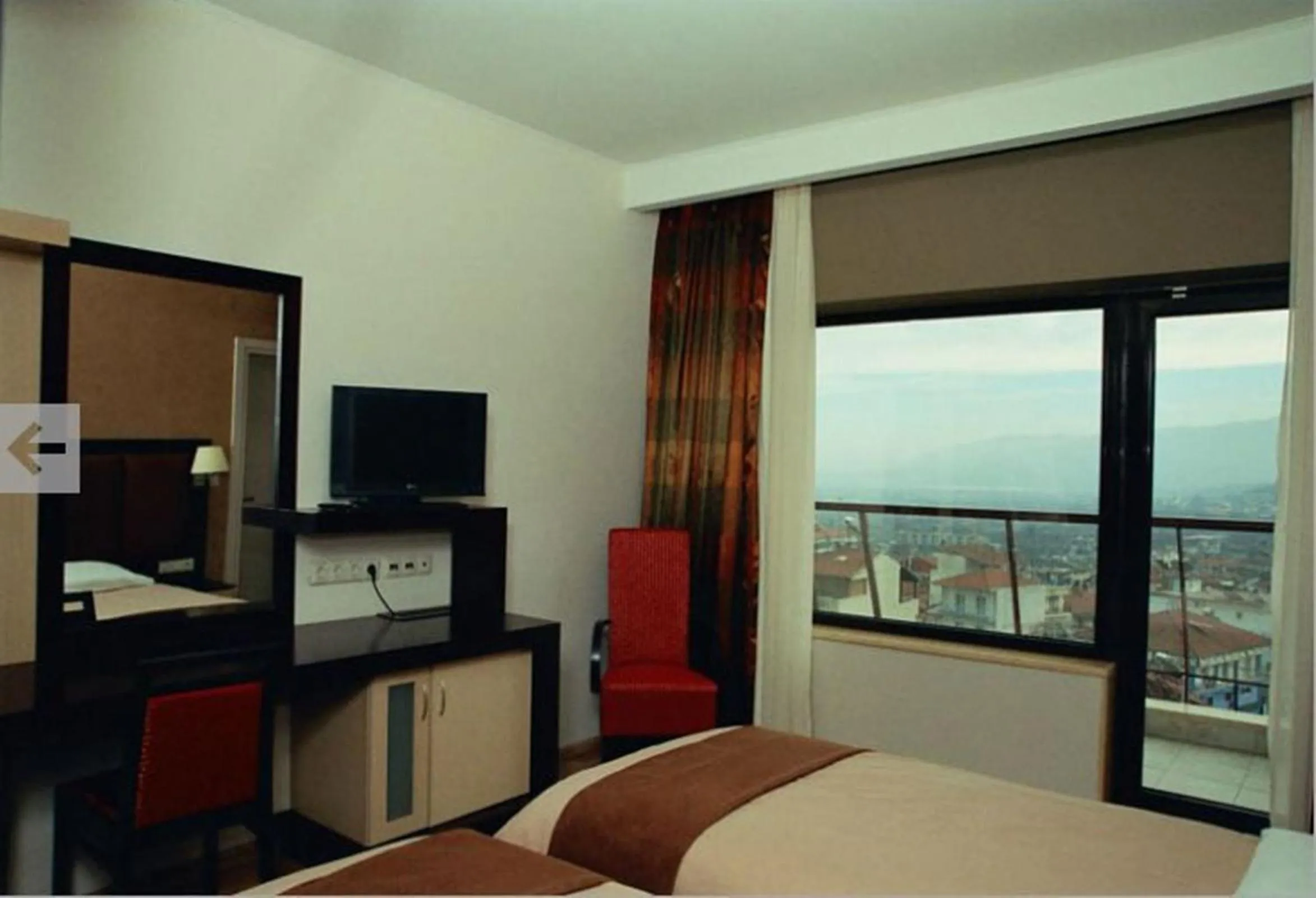 TV and multimedia, Bed in Hotel Makedonia