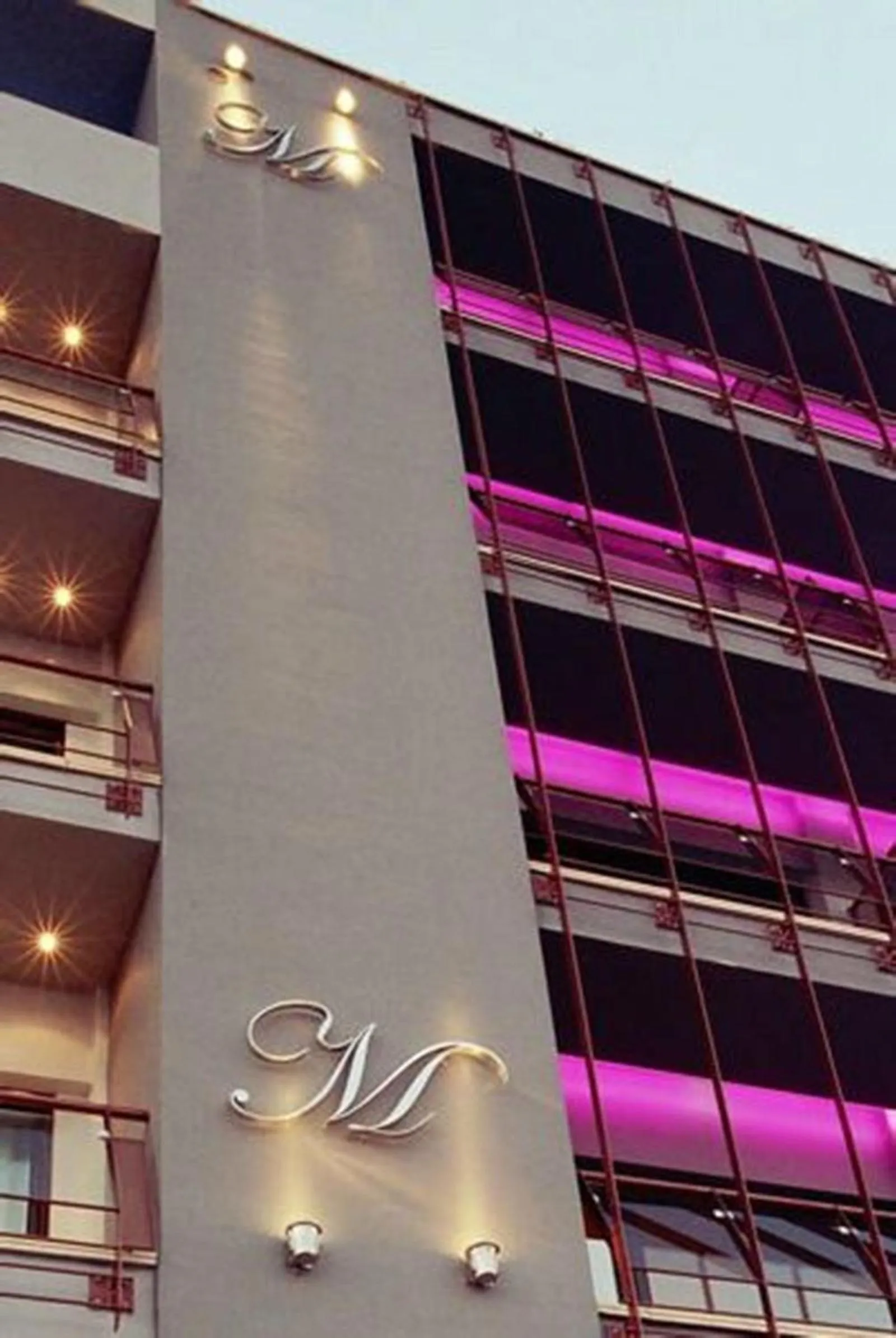 Facade/entrance in Hotel Makedonia