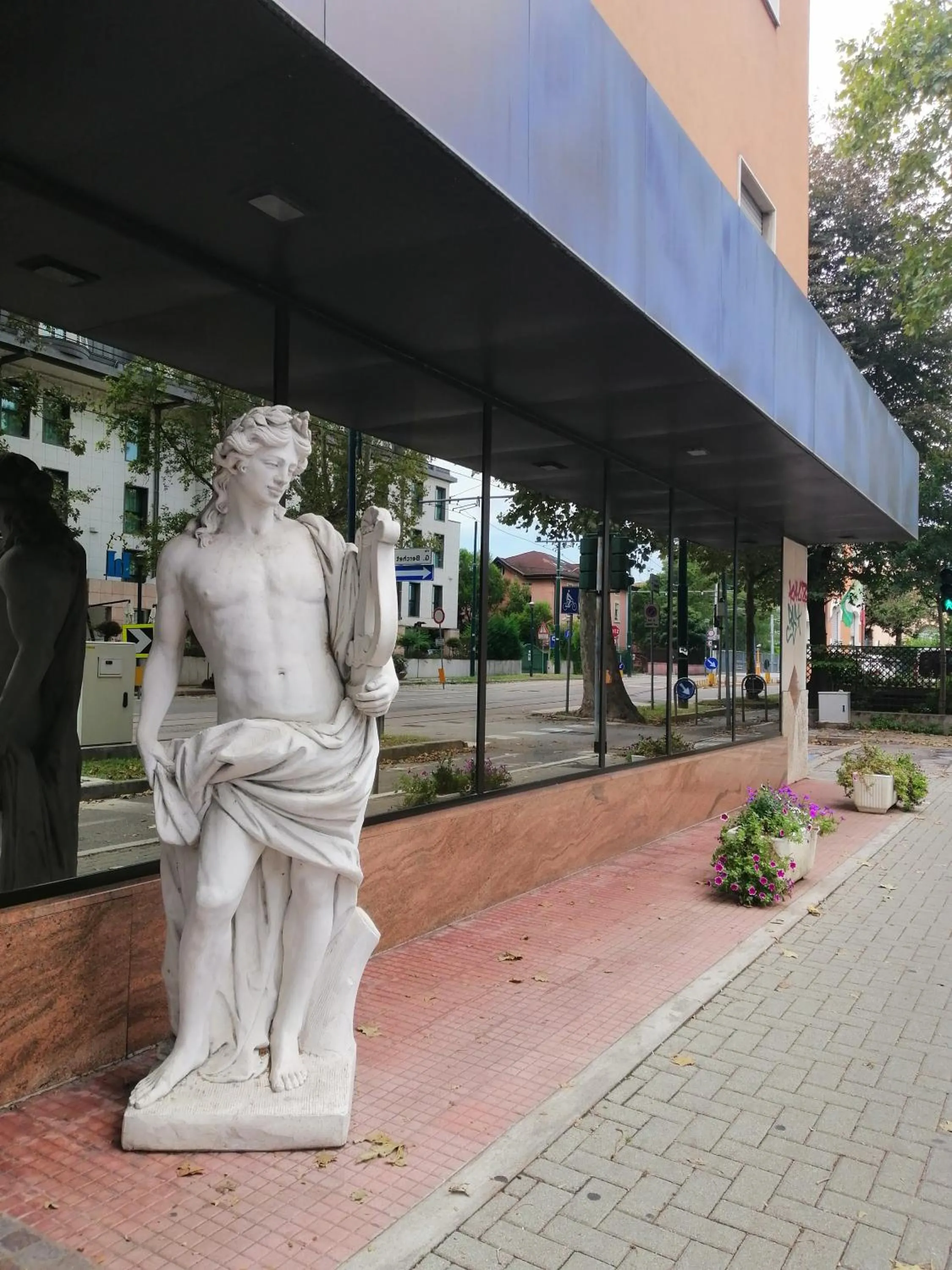 Facade/entrance in City of Art Venice LLoyd