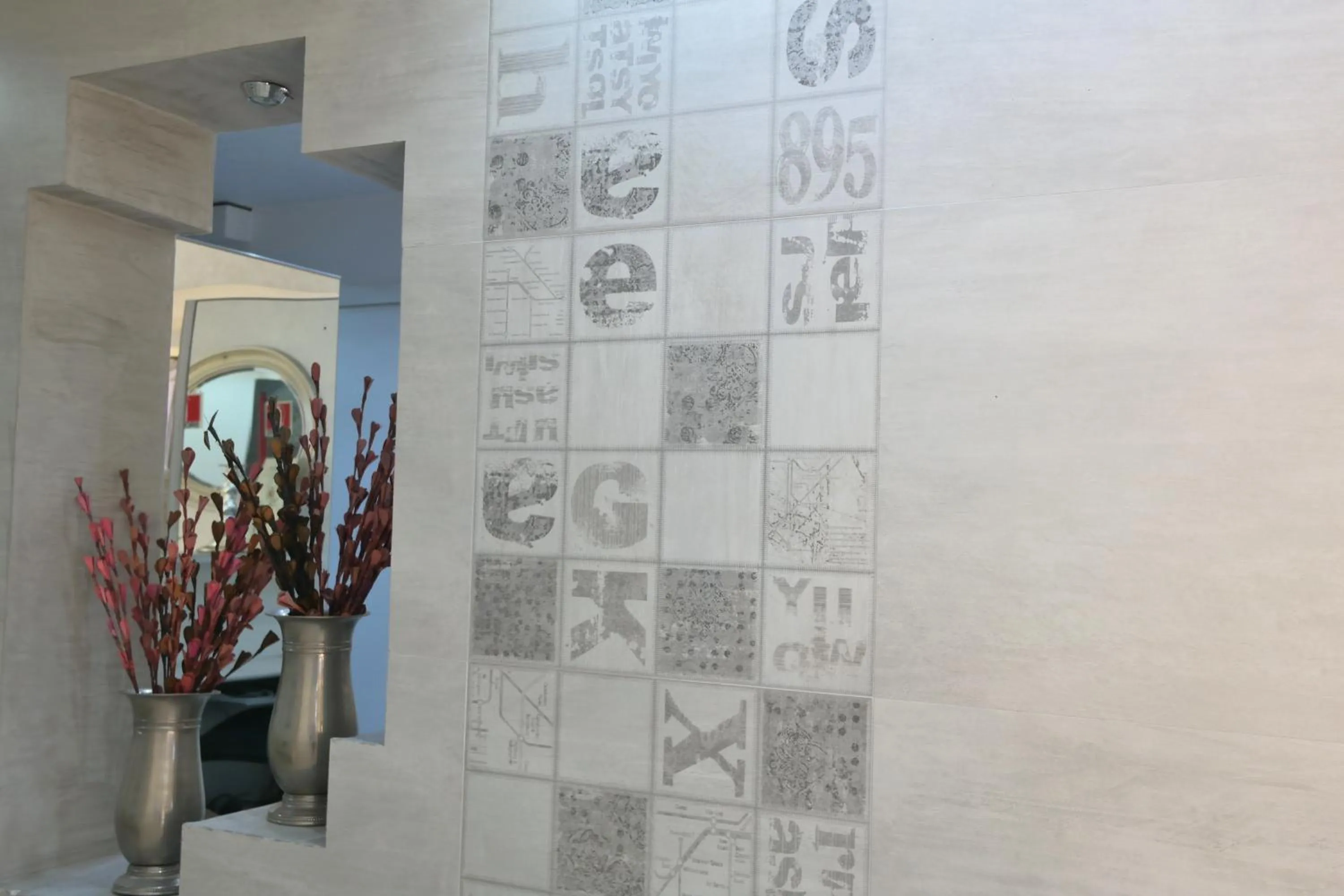 Decorative detail in City of Art Venice LLoyd