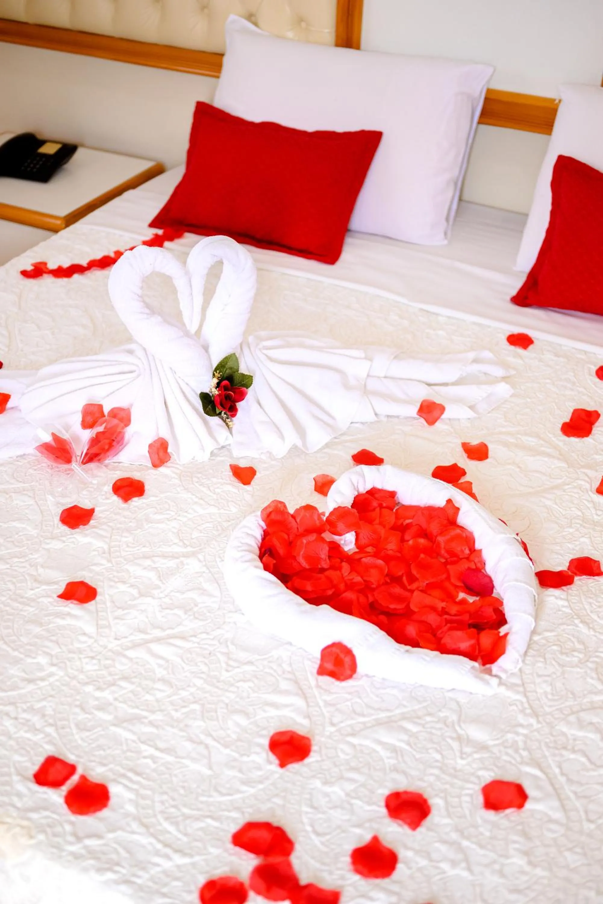 Decorative detail, Bed in Rovi Plaza Hotel