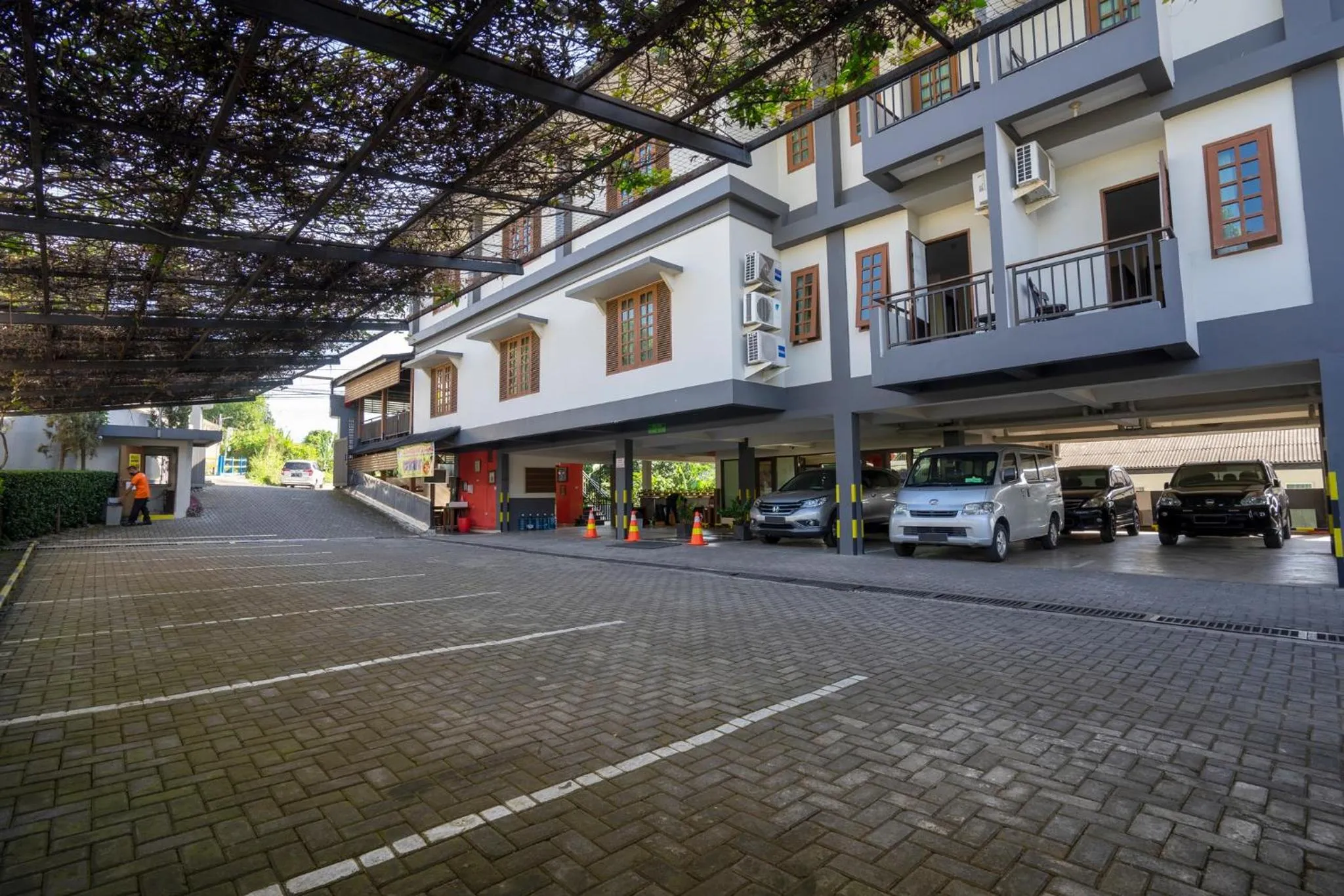 Dago's Hill Hotel