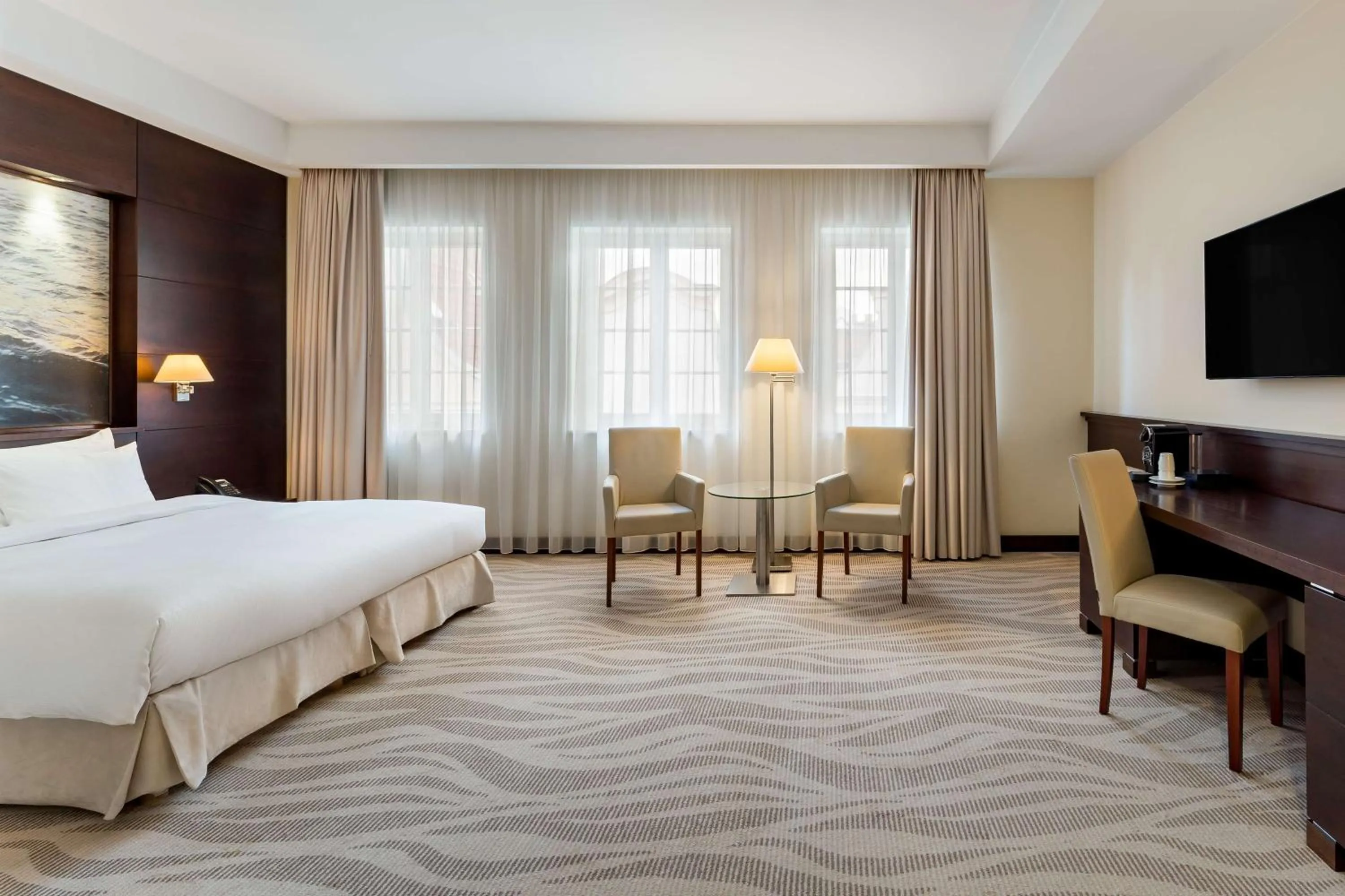 Bedroom, Bed in Radisson Blu Hotel, Gdańsk