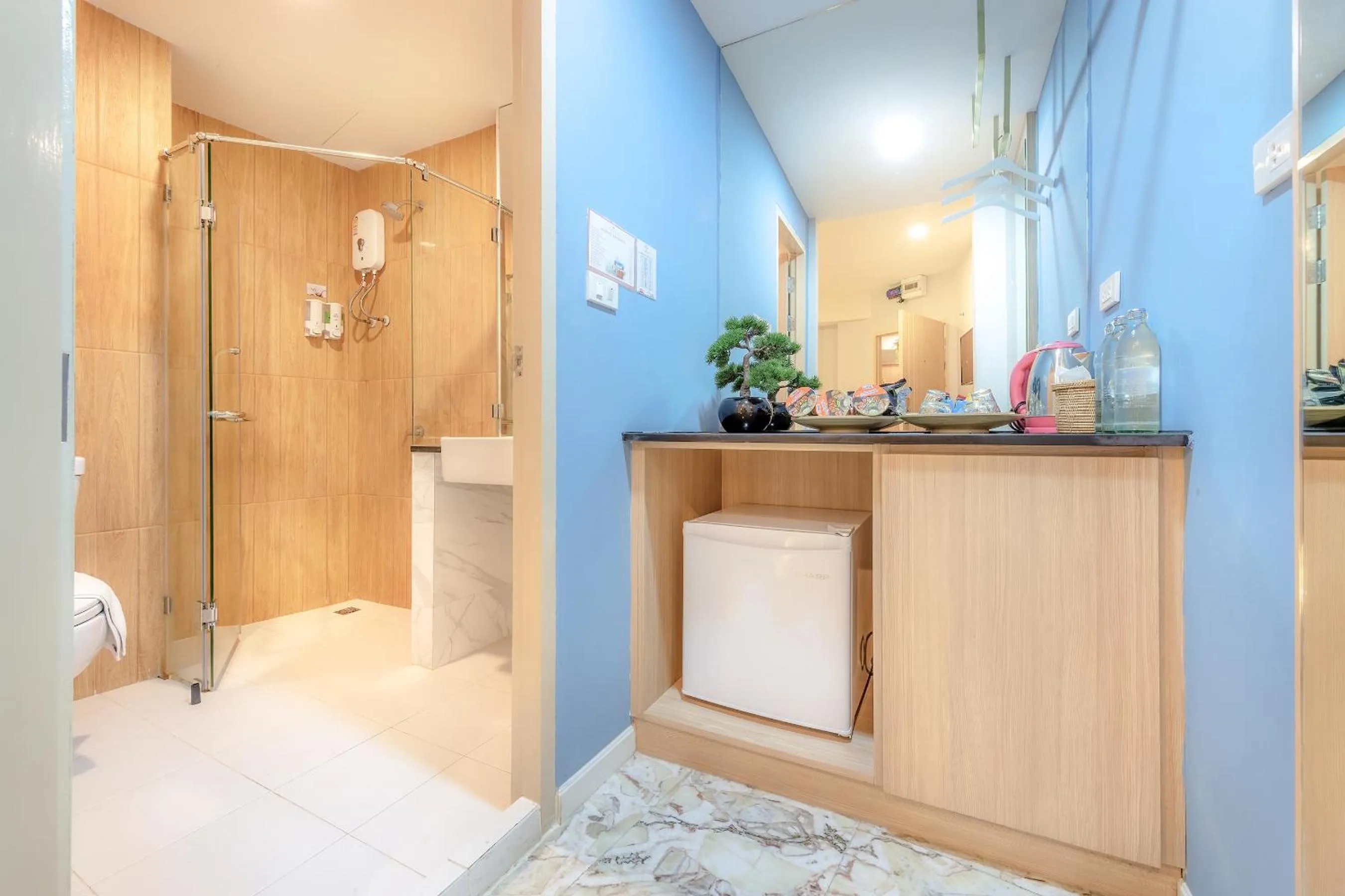 Bathroom in Tori Prestige Bangkok Hotel