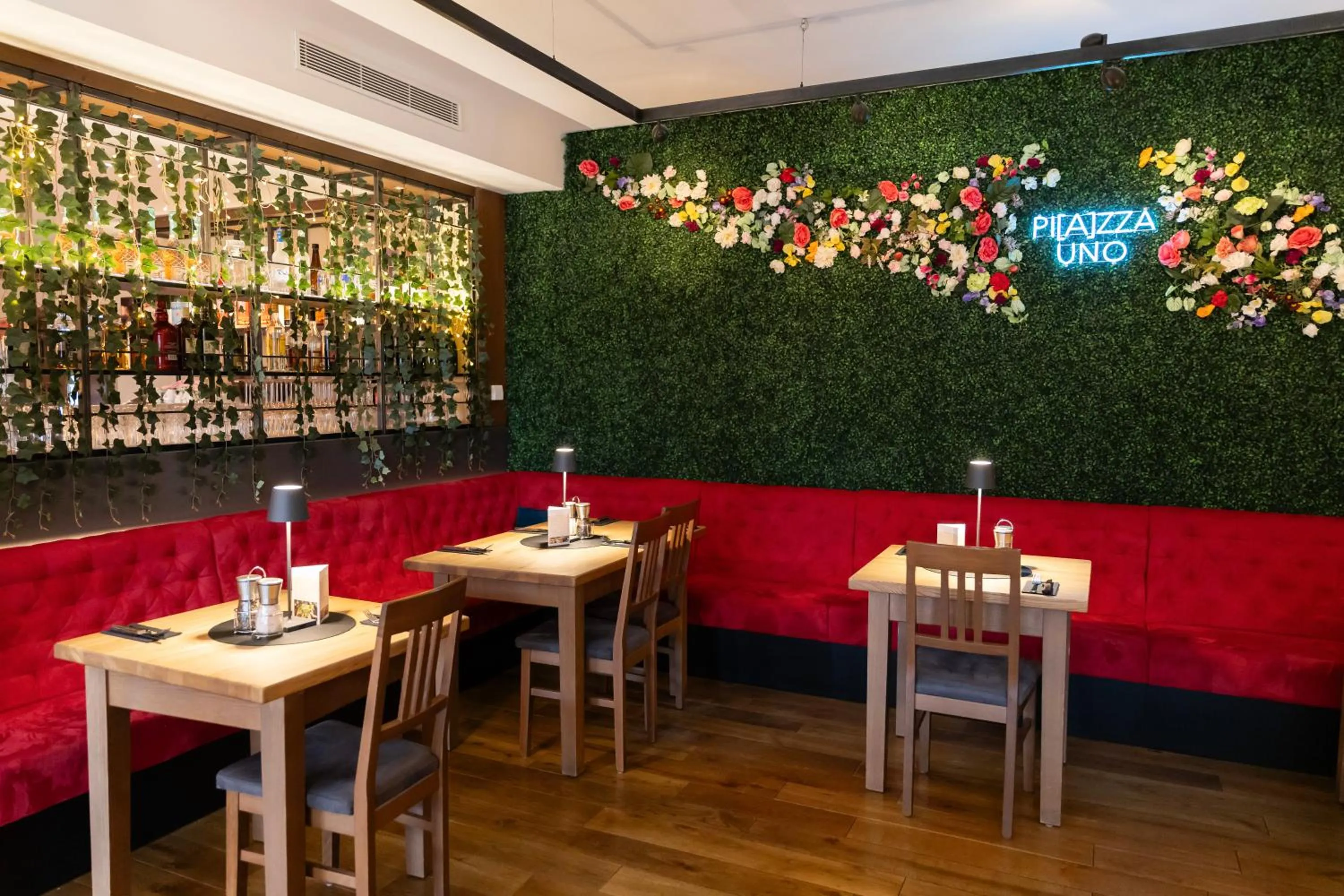 Restaurant/places to eat in Abasto Hotel & Spa Maisach