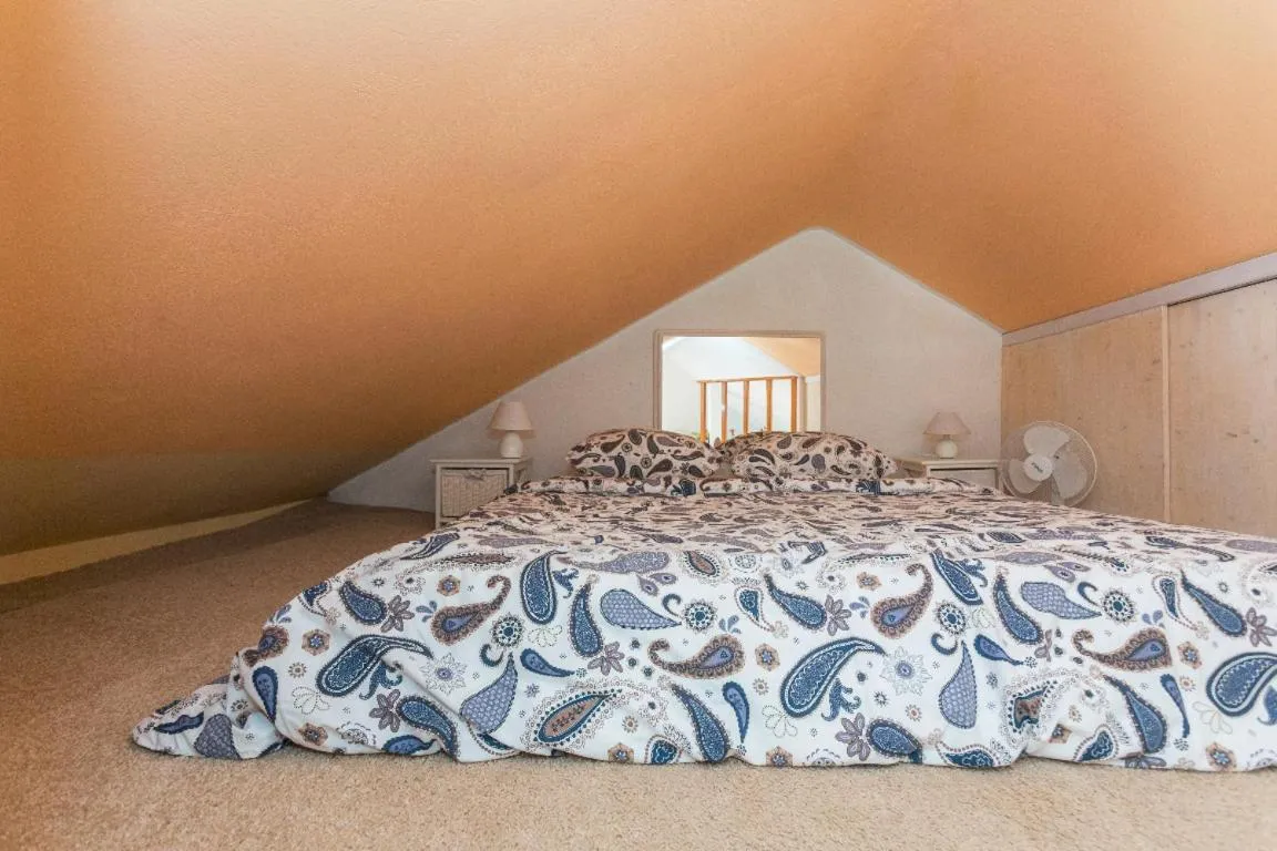 Bed in Laura Apartment