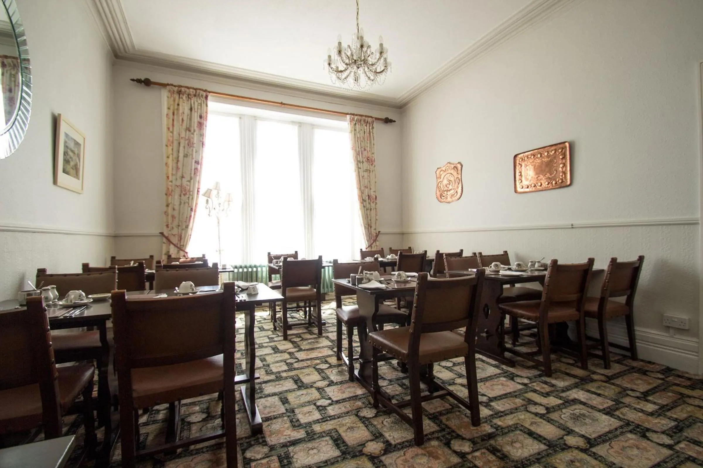 Restaurant/places to eat in Glenleigh Bed and Breakfast