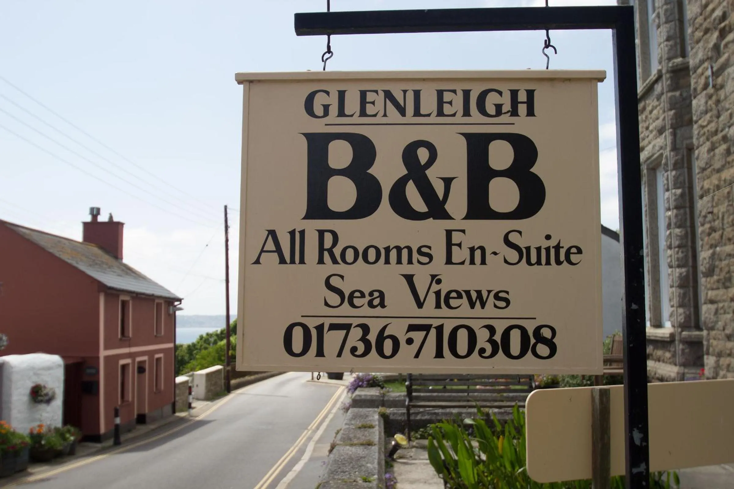 Property logo or sign in Glenleigh Bed and Breakfast