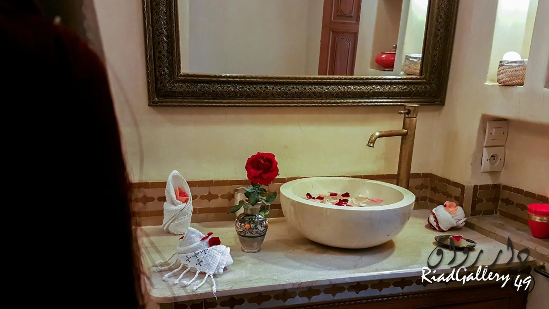 Bathroom in Riad Gallery 49 & Spa