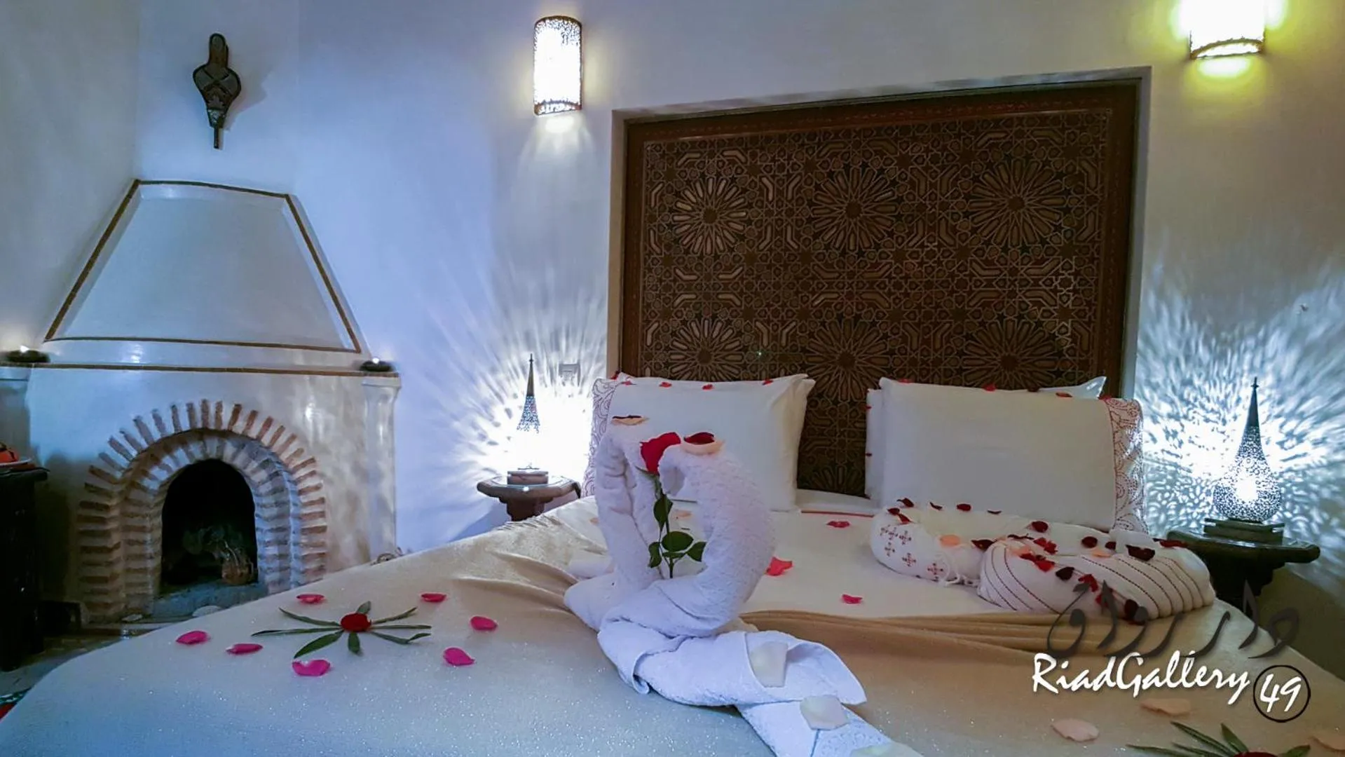 Photo of the whole room, Bed in Riad Gallery 49 & Spa