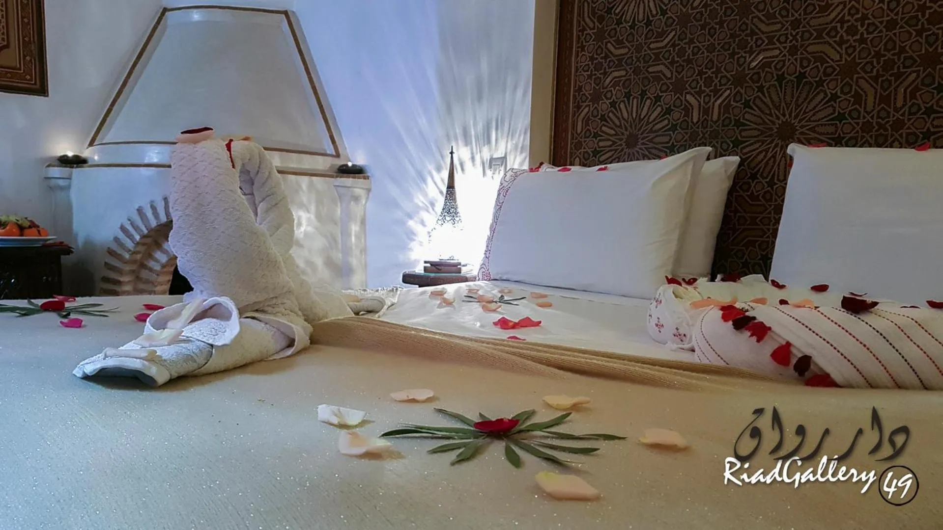 Photo of the whole room, Bed in Riad Gallery 49 & Spa