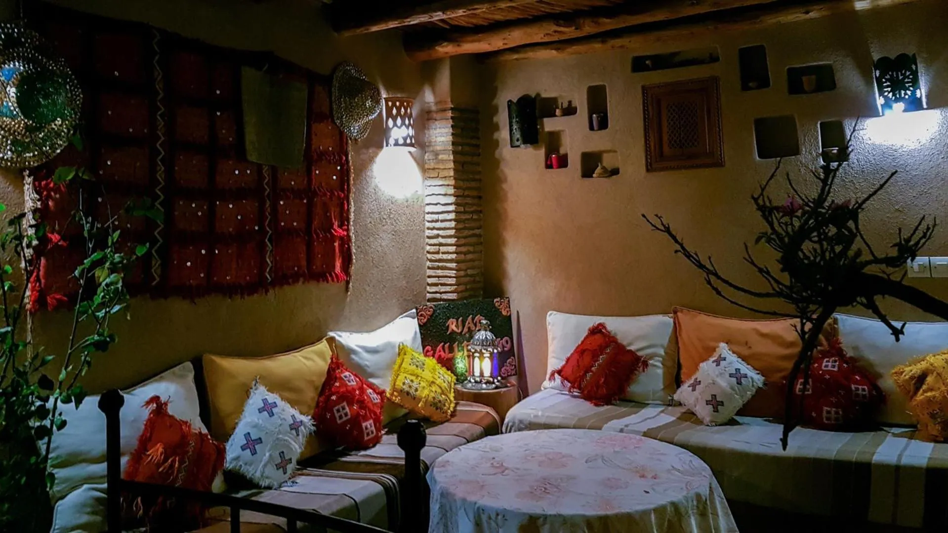 Restaurant/places to eat in Riad Gallery 49 & Spa