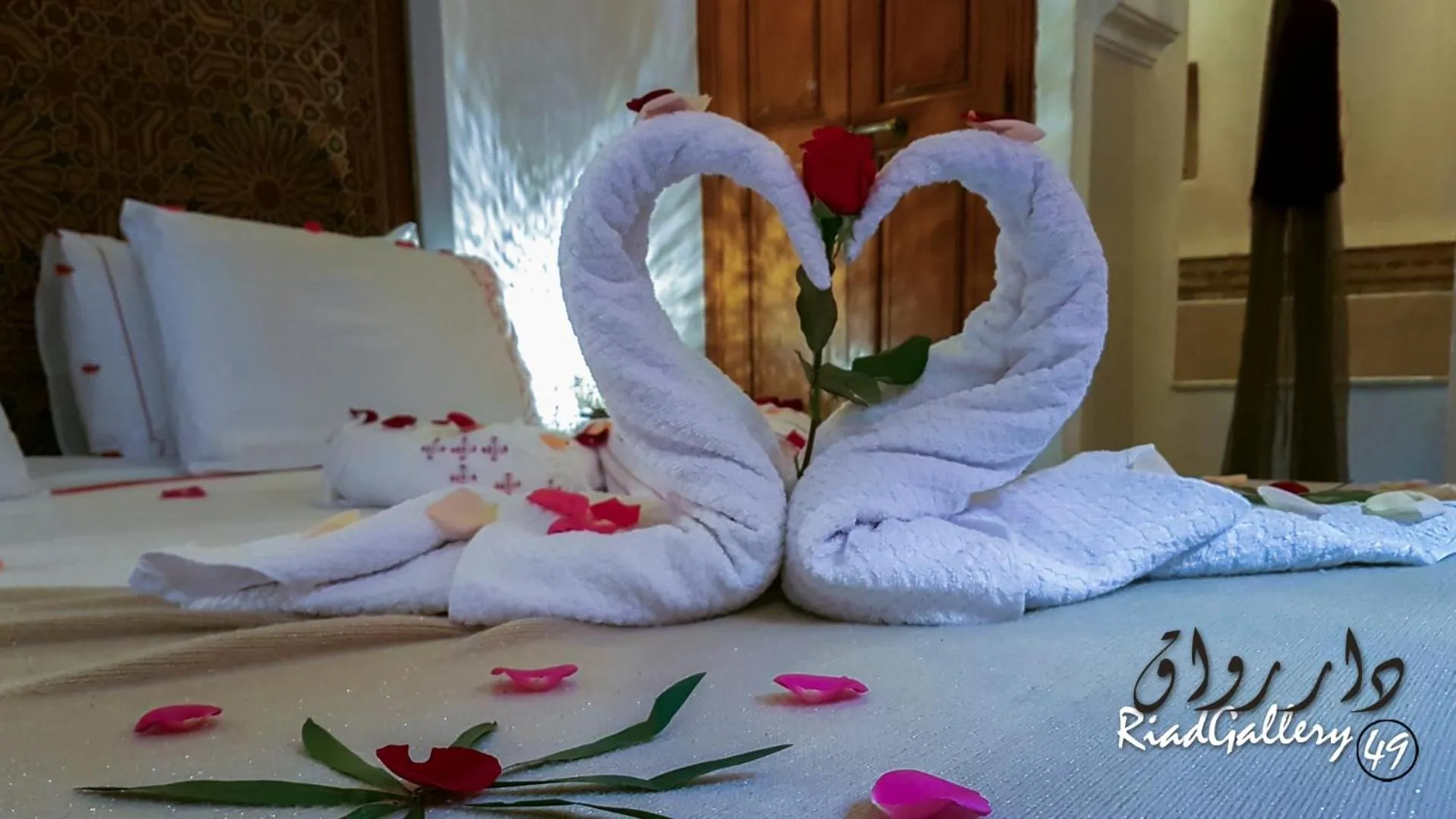 Bed in Riad Gallery 49 & Spa