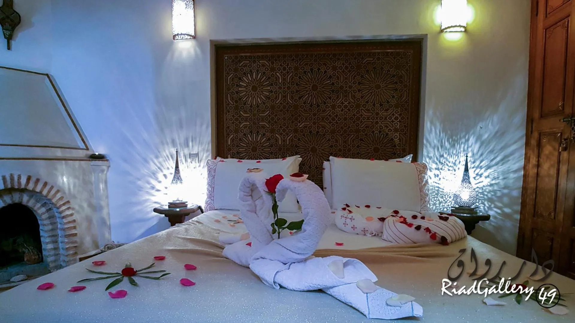 Decorative detail, Bed in Riad Gallery 49 & Spa