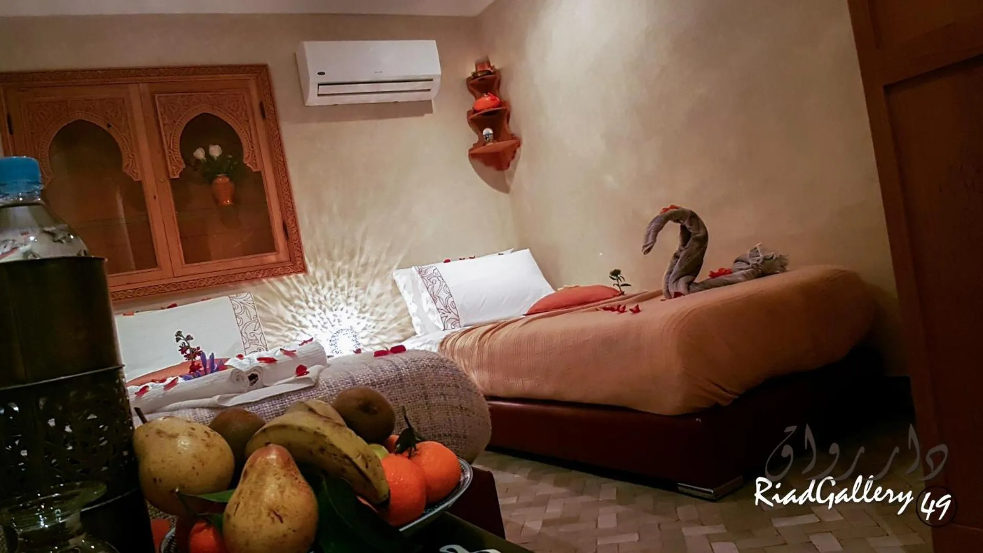 Bed in Riad Gallery 49 & Spa