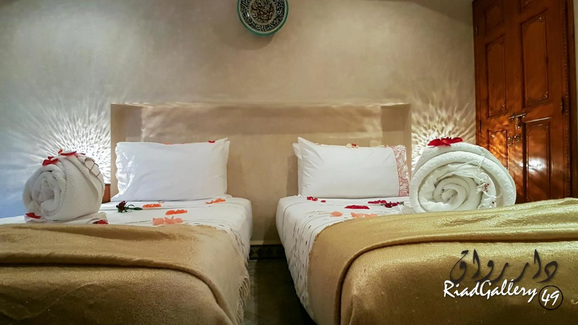 Bed in Riad Gallery 49 & Spa