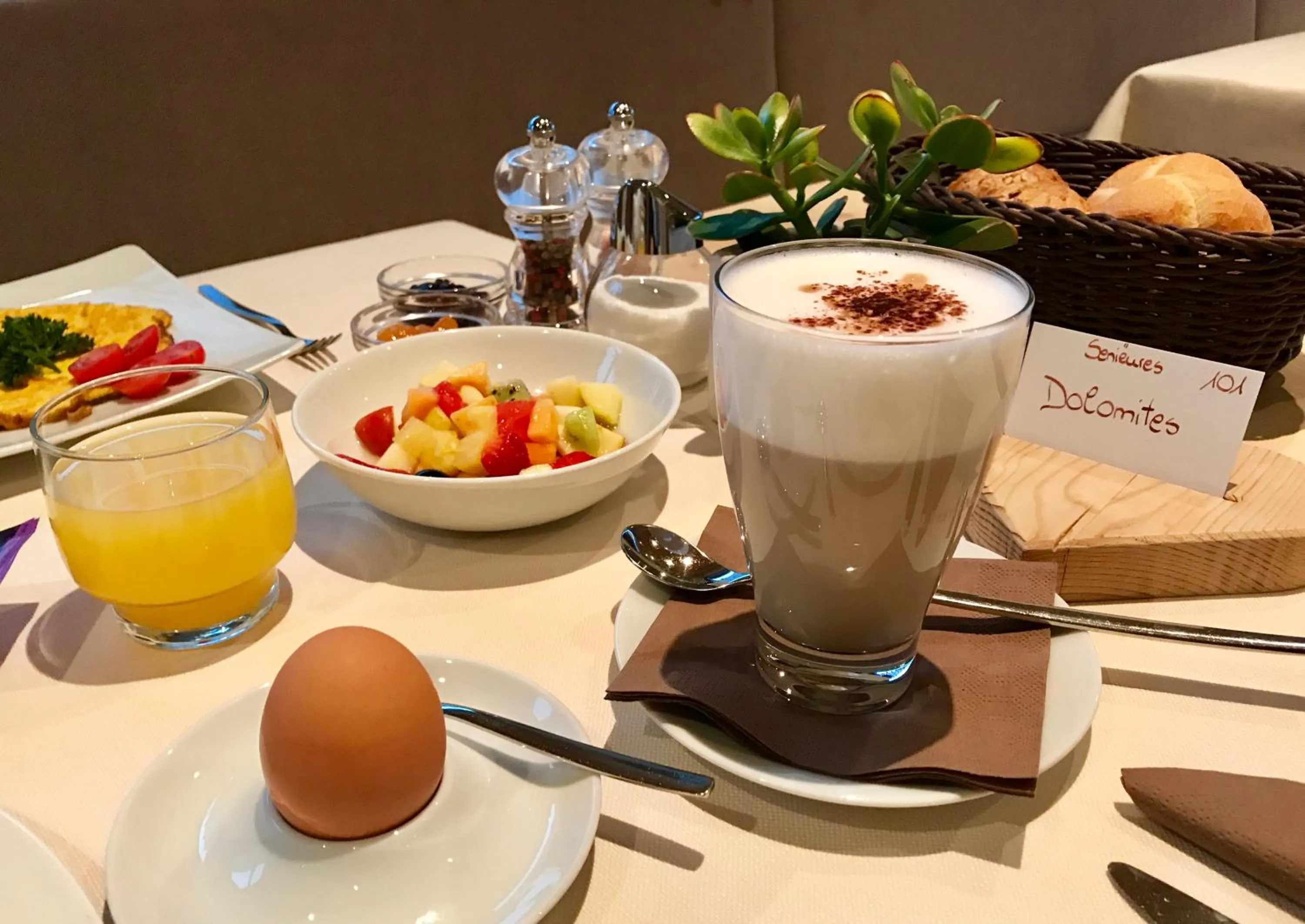 Breakfast in Hotel Arnaria