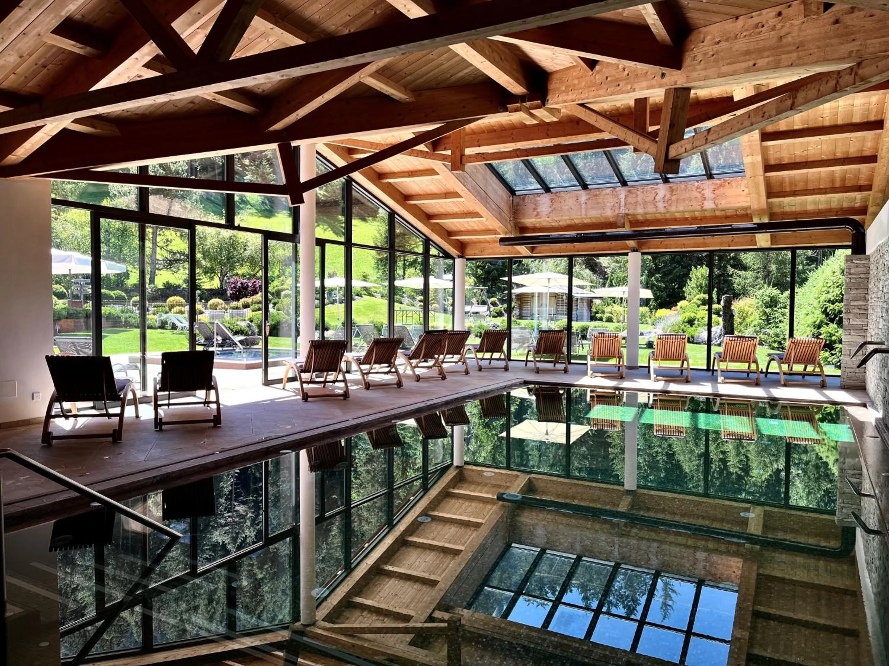 Swimming pool in Hotel Arnaria