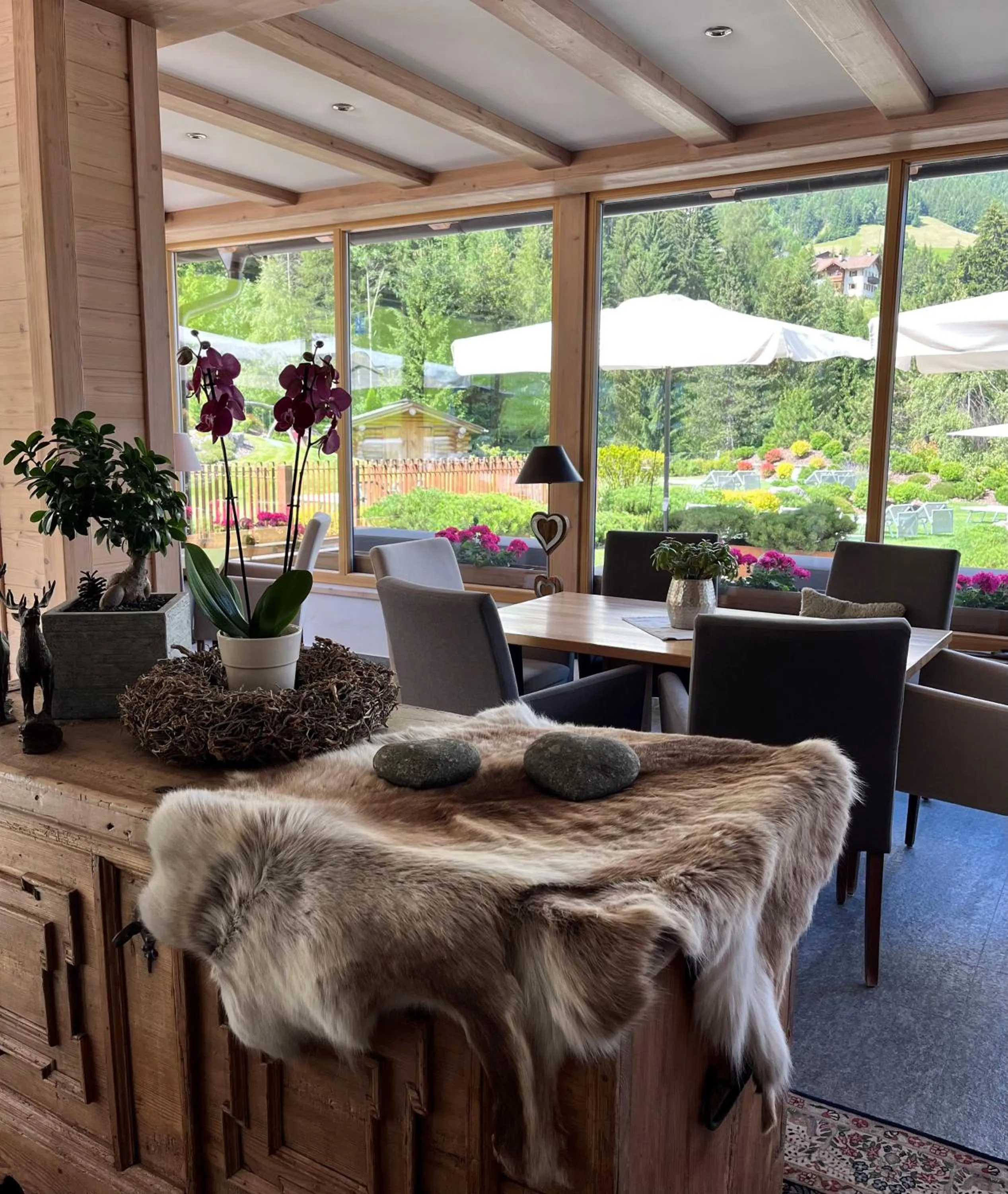 Lounge or bar in Hotel Arnaria