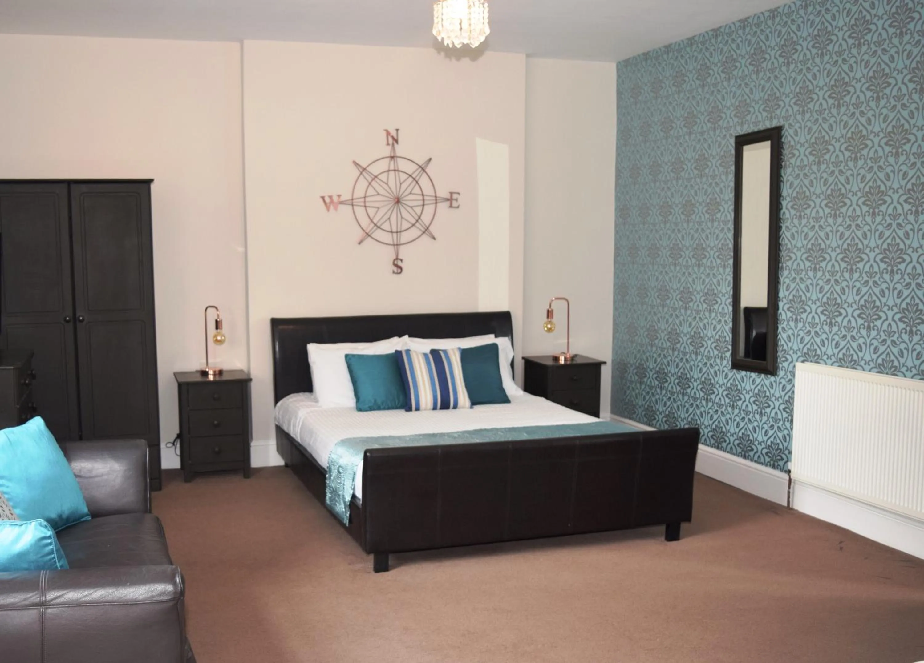 Photo of the whole room in The Clock House