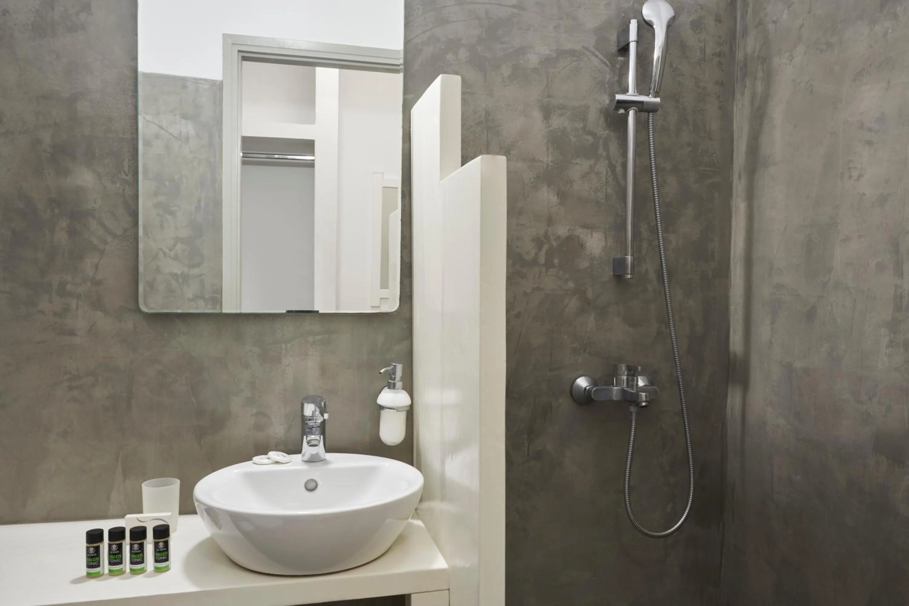 Bathroom in Polos Hotel Paros