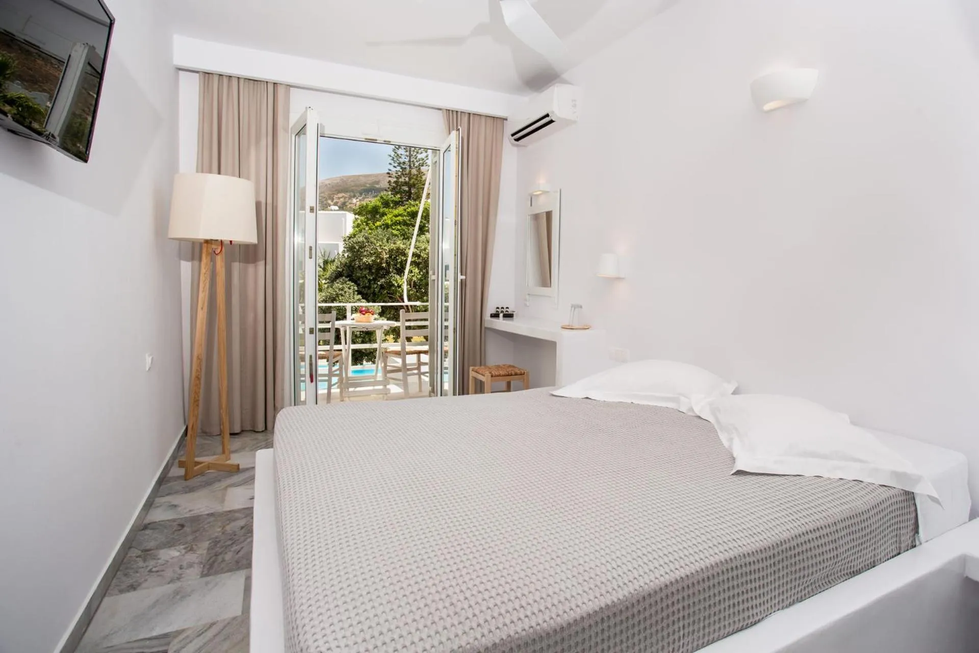 Bedroom, Bed in Polos Hotel Paros