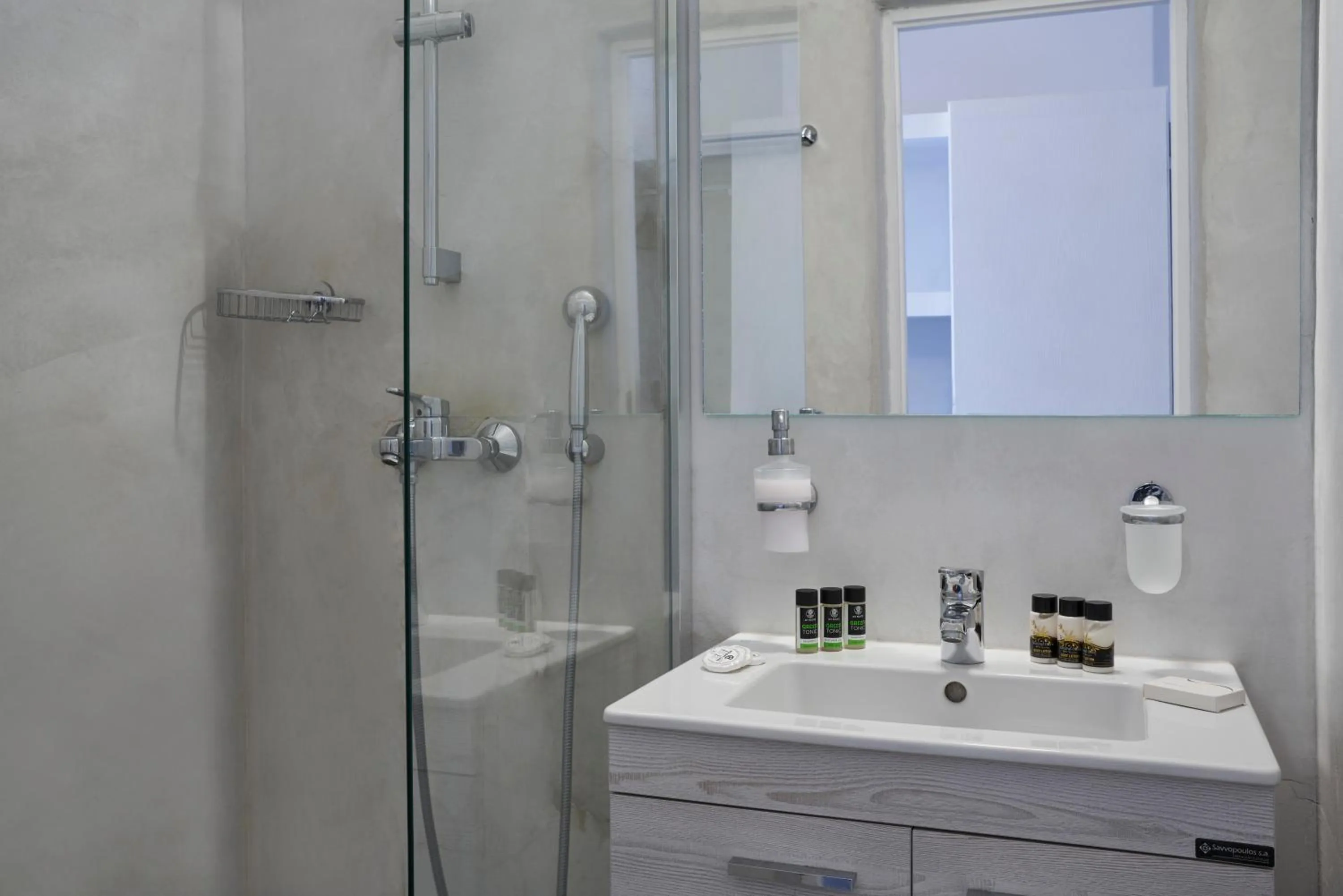 Bathroom in Polos Hotel Paros