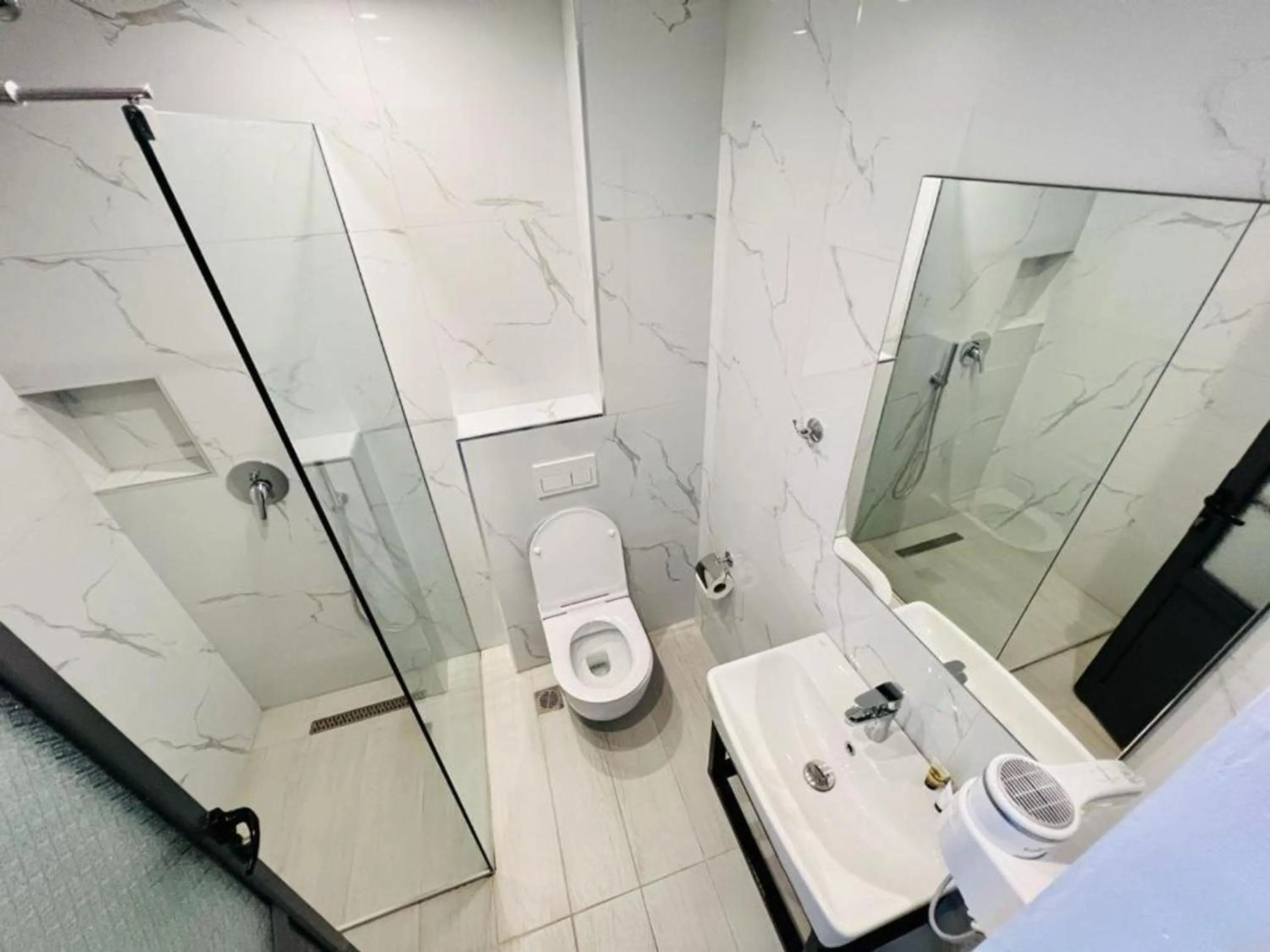 Shower in Hotel Emblem