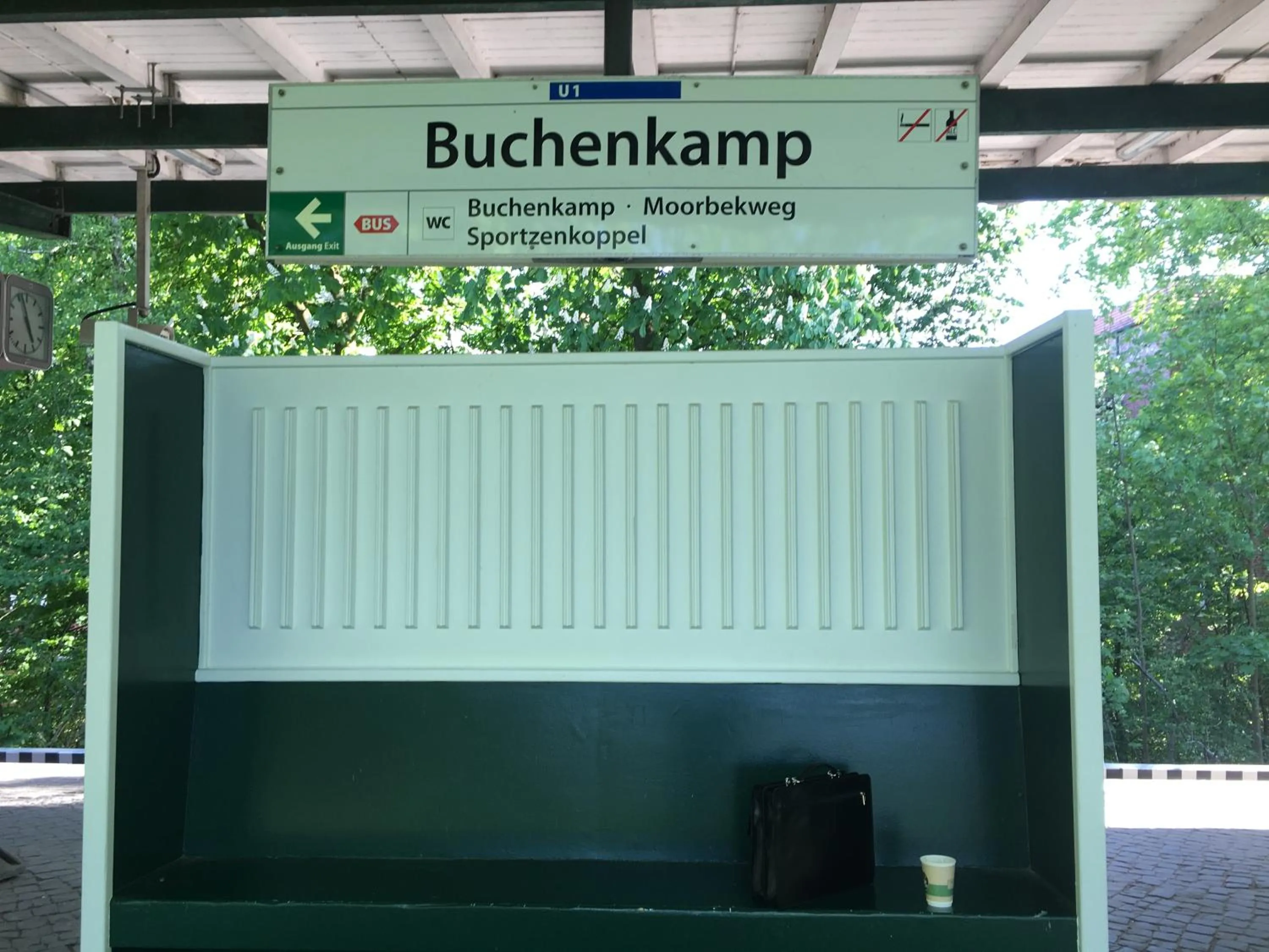 Off site in My Brand Boardinghouse Hamburg Volksdorf