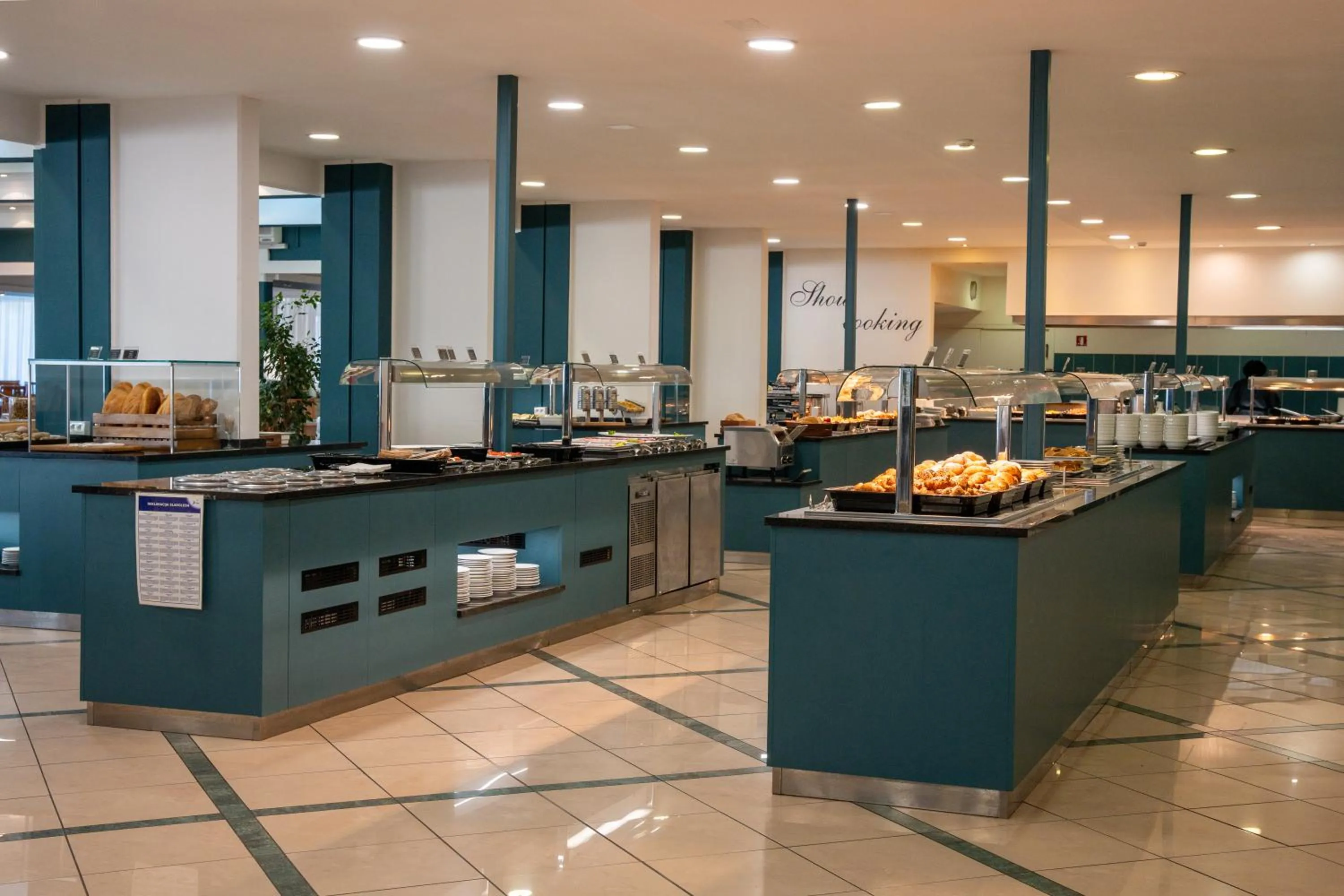 Restaurant/places to eat in MASLINICA Narcis Hotel