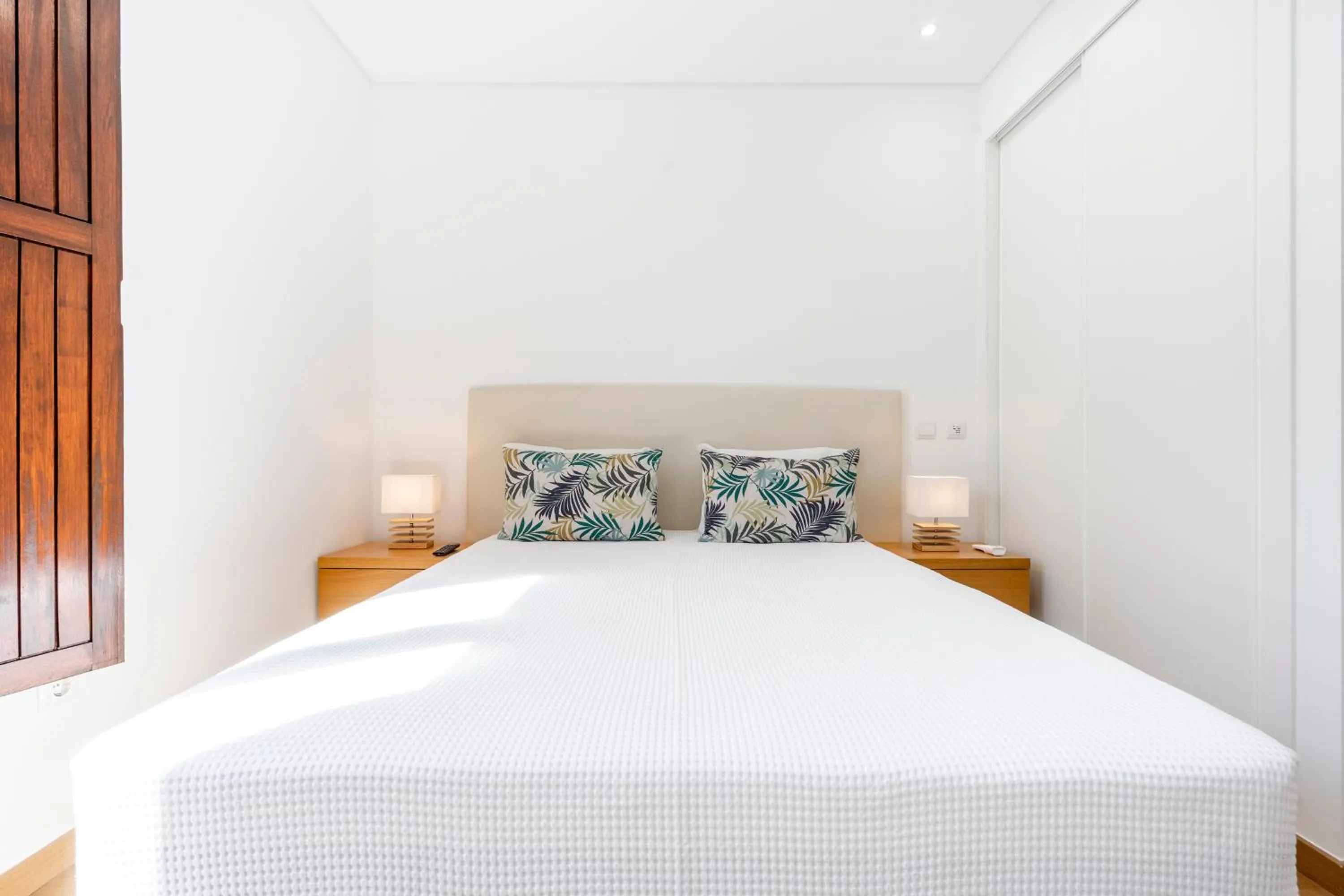 Bedroom, Bed in Apartamento 1º de Maio