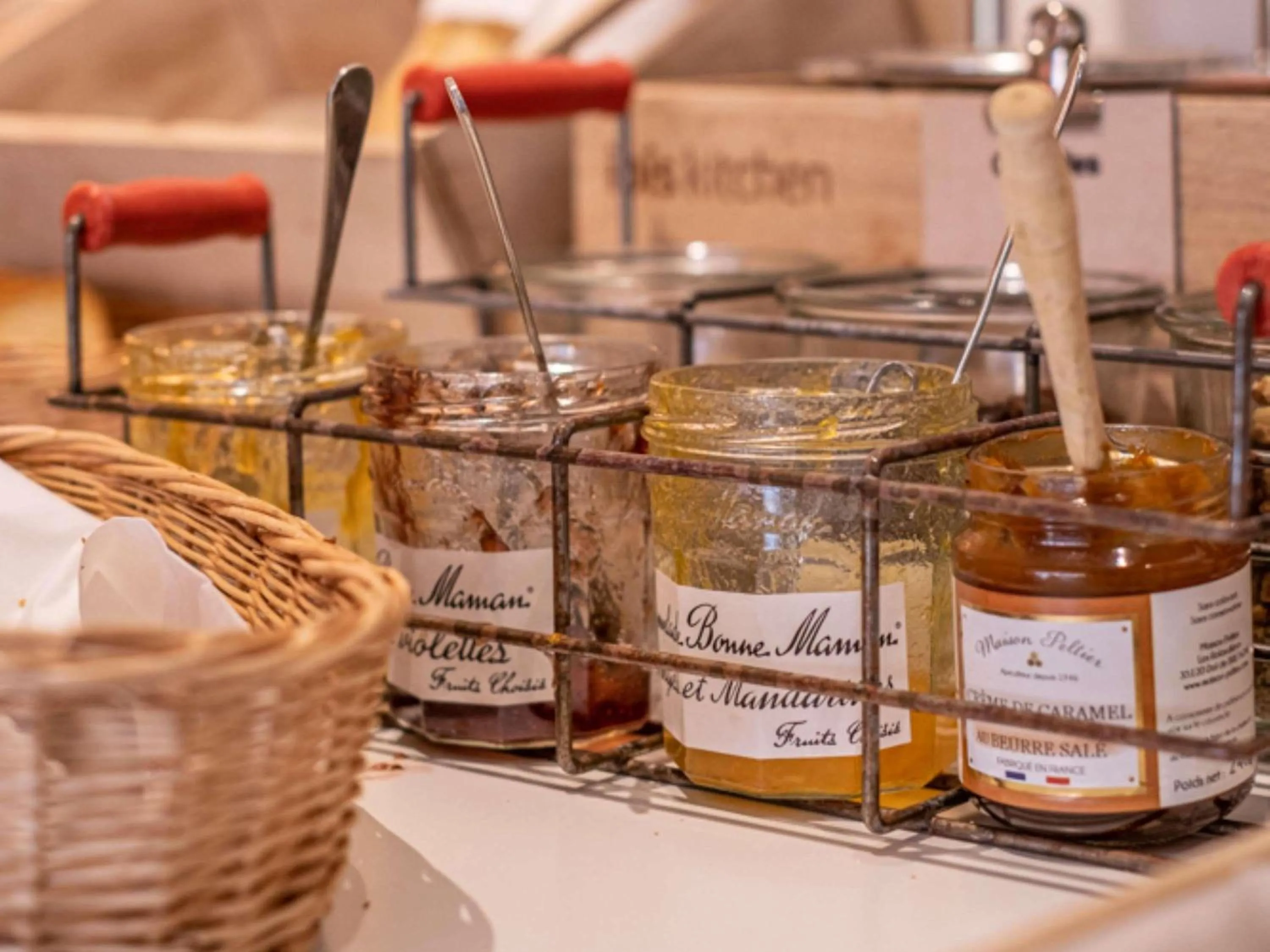 Breakfast in Hôtel ibis Guingamp Cœur de Bretagne