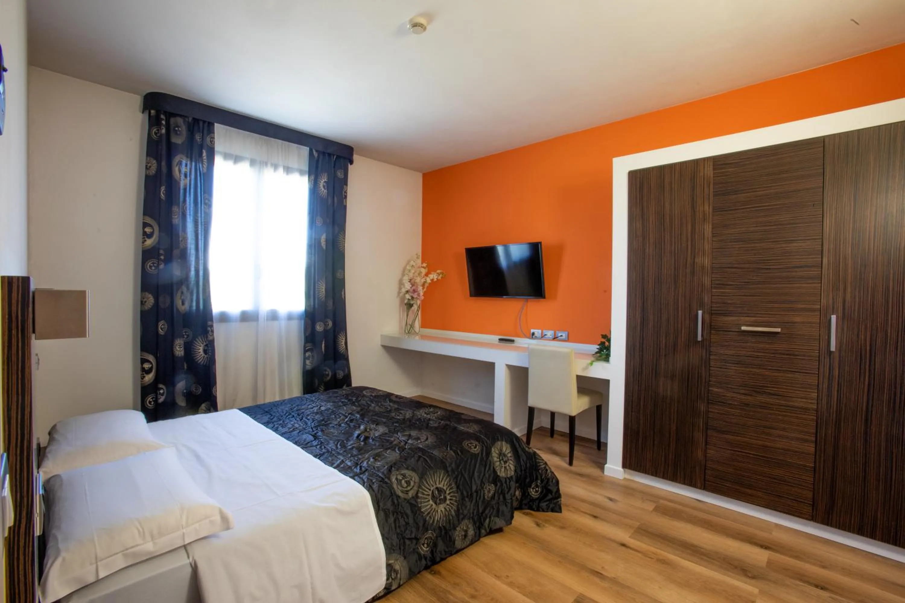 Bed in Matrix Hotel & Residence