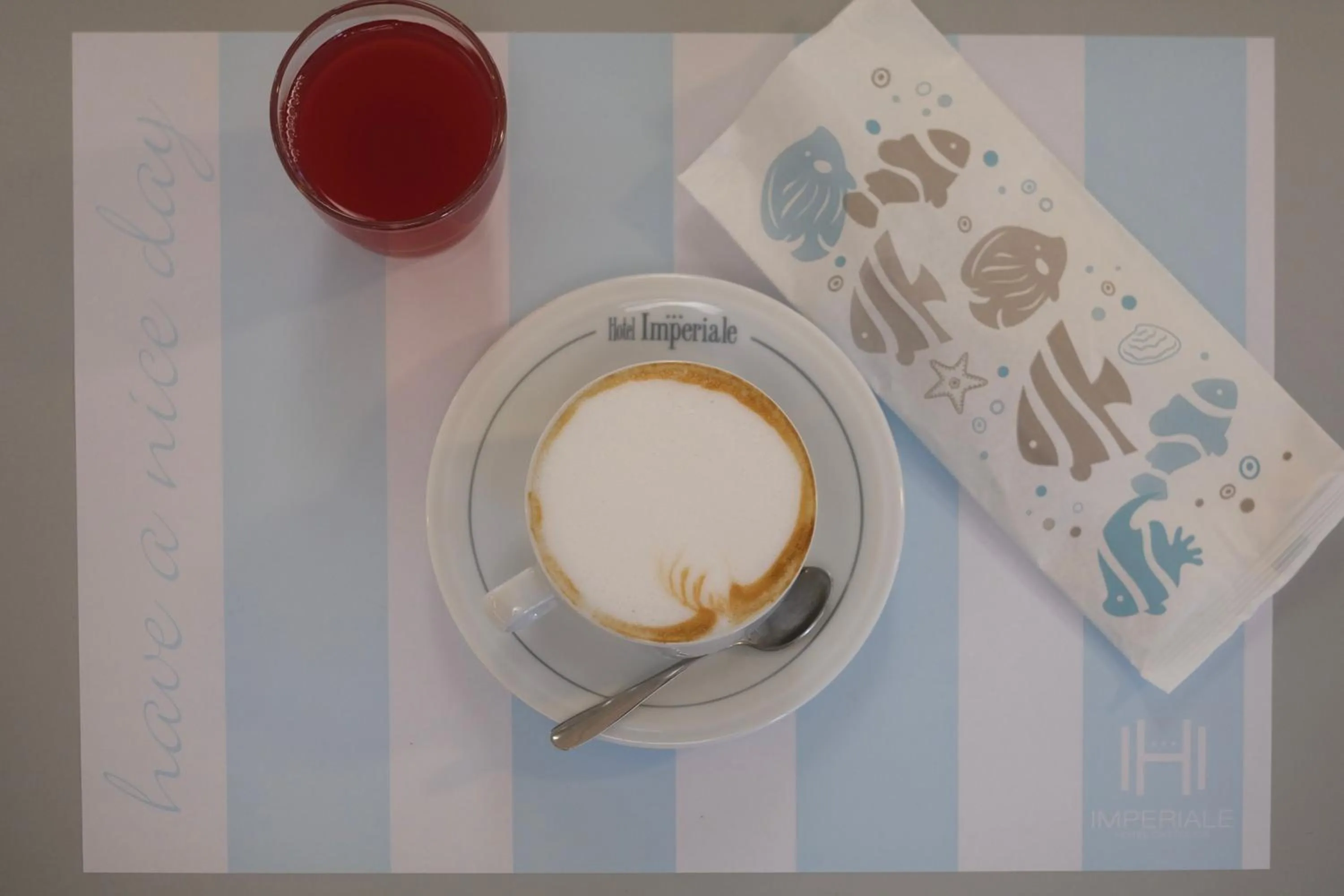 Breakfast in Hotel Imperiale