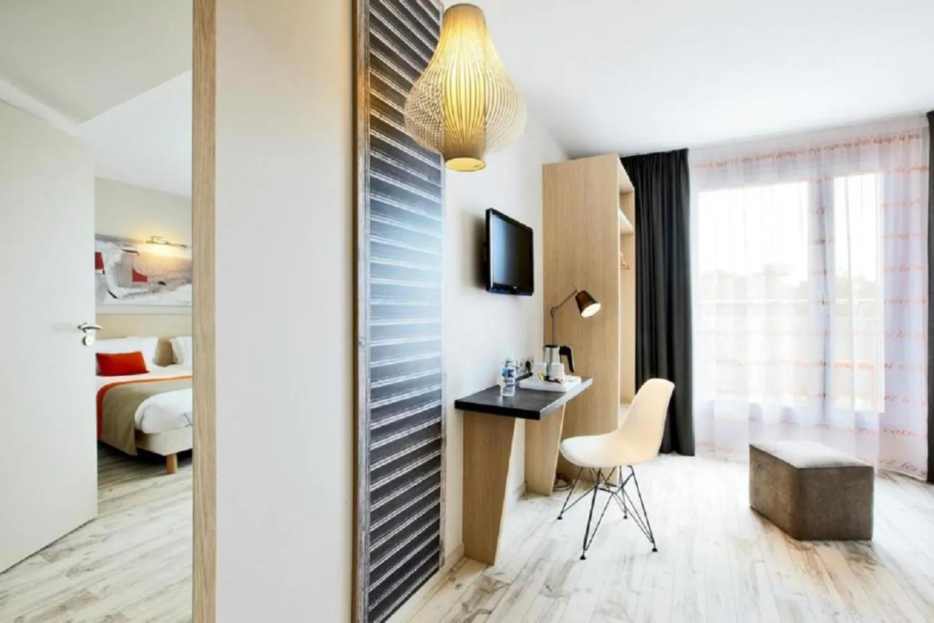 Bedroom, Bed in Kyriad Prestige Vannes Centre-Palais des Arts