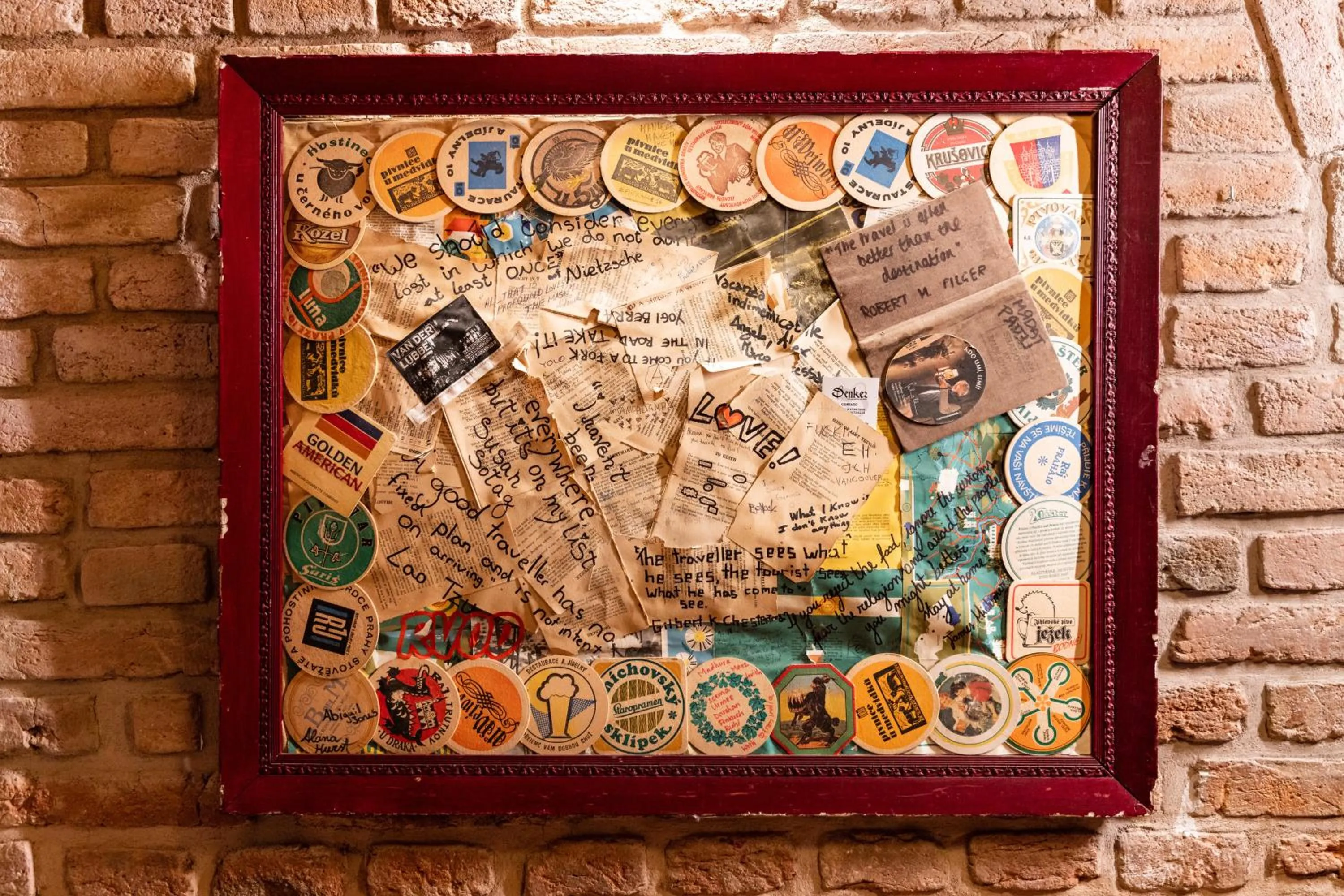 Decorative detail in Sir Toby's Hostel