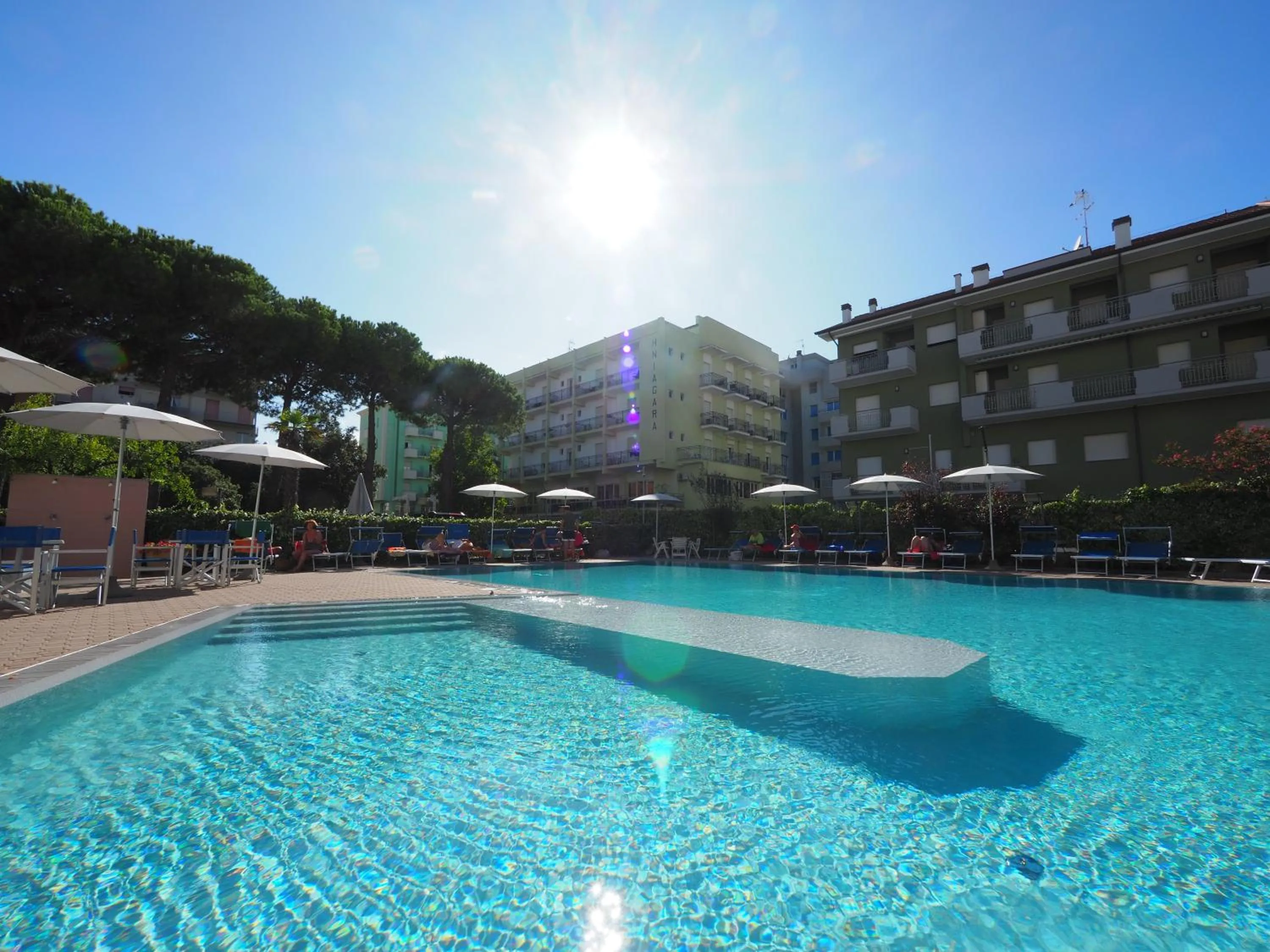 Pool view in Hotel Colorado Cesenatico