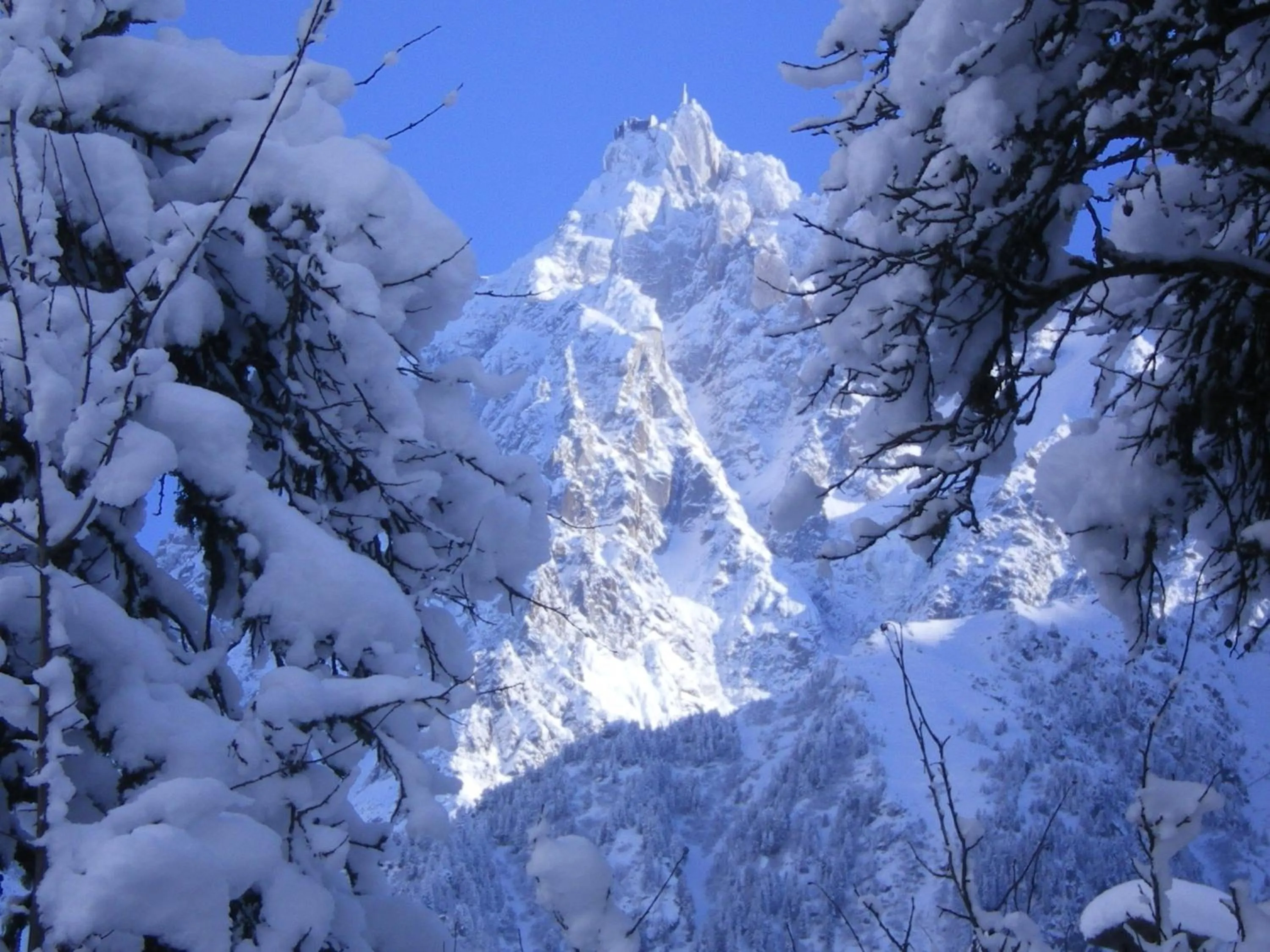 Mountain view in le Montagny