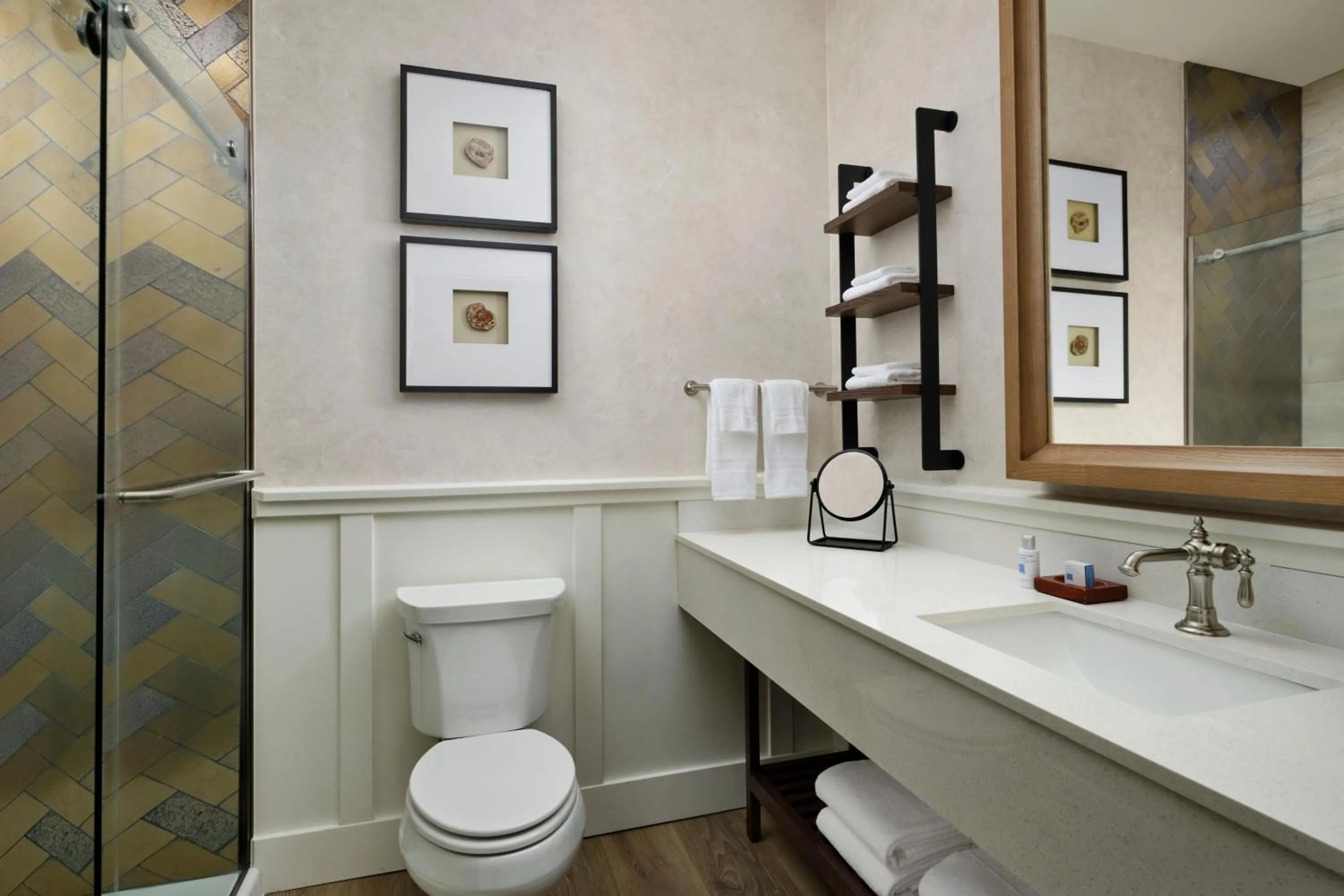 Bathroom in The Red Cliffs Lodge Zion, a Tribute Portfolio Hotel
