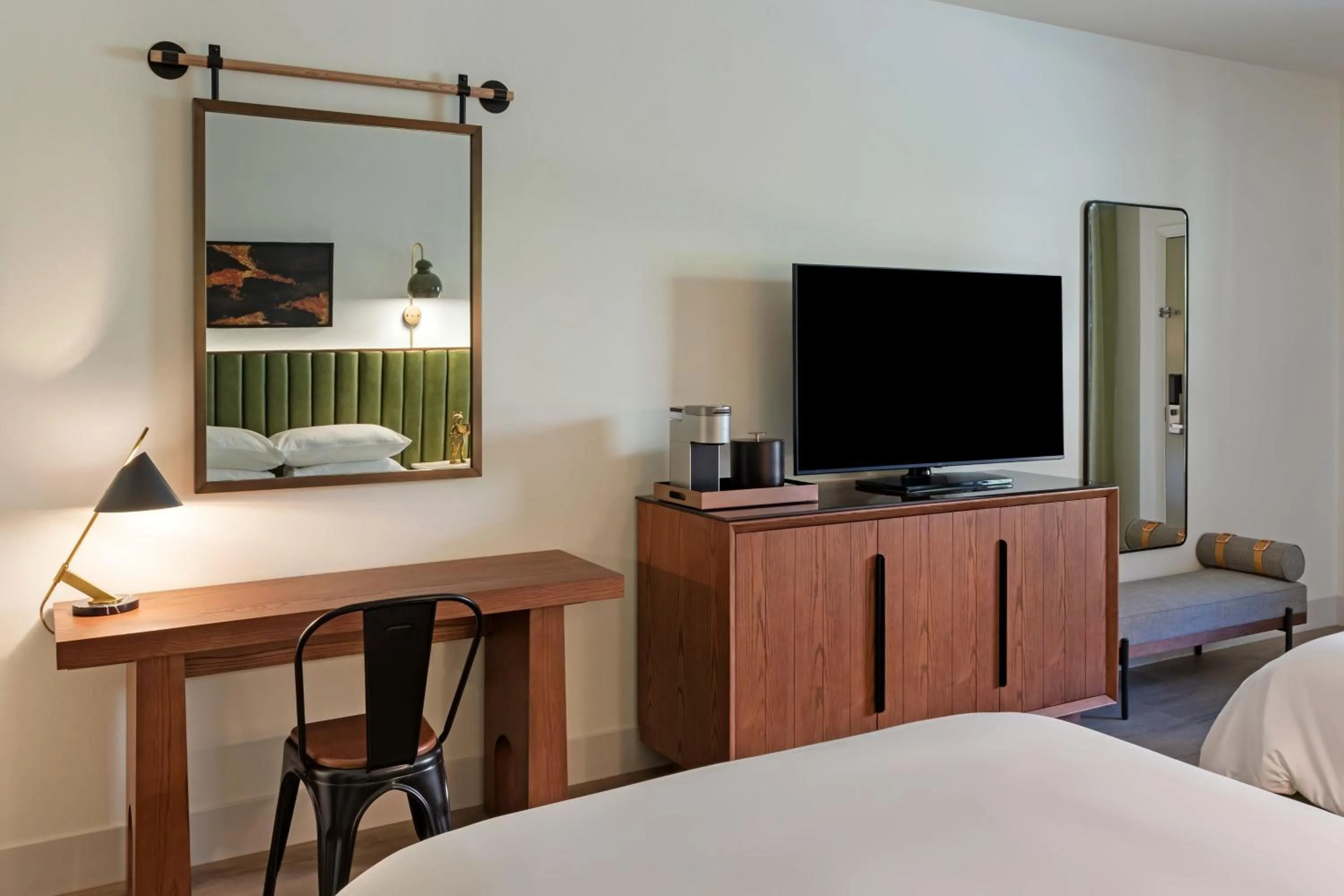 Bedroom, Bed in The Red Cliffs Lodge Zion, a Tribute Portfolio Hotel