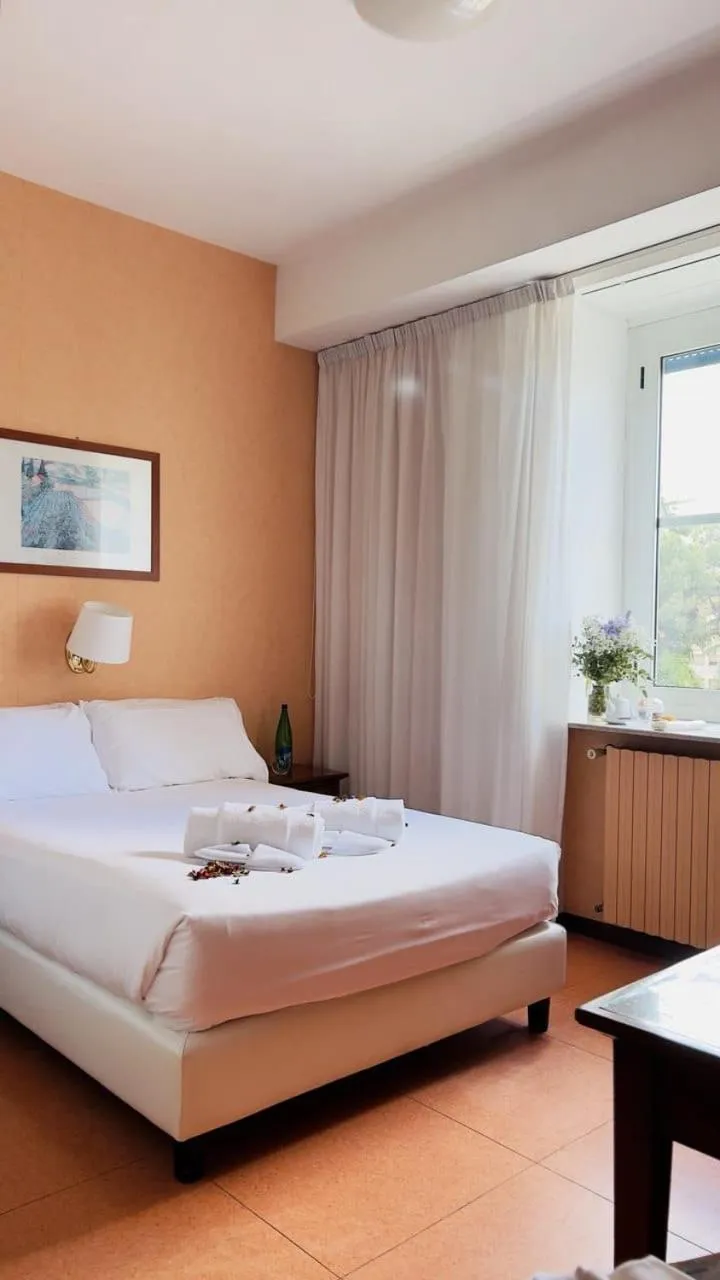 Bed in Hotel Villa Eur